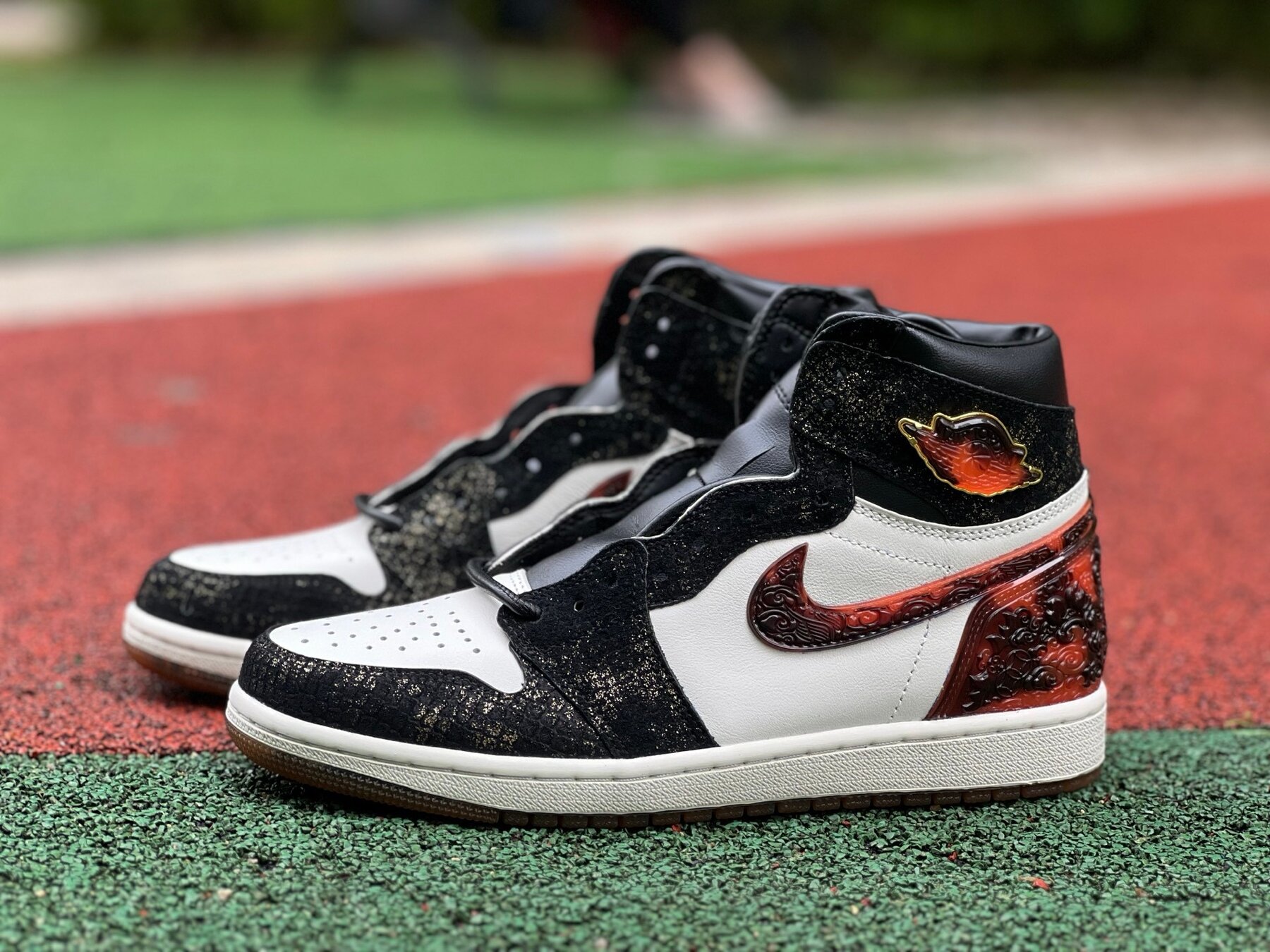 AJ1 Retro High OG Xuanwu Year of the Snake - Image 6
