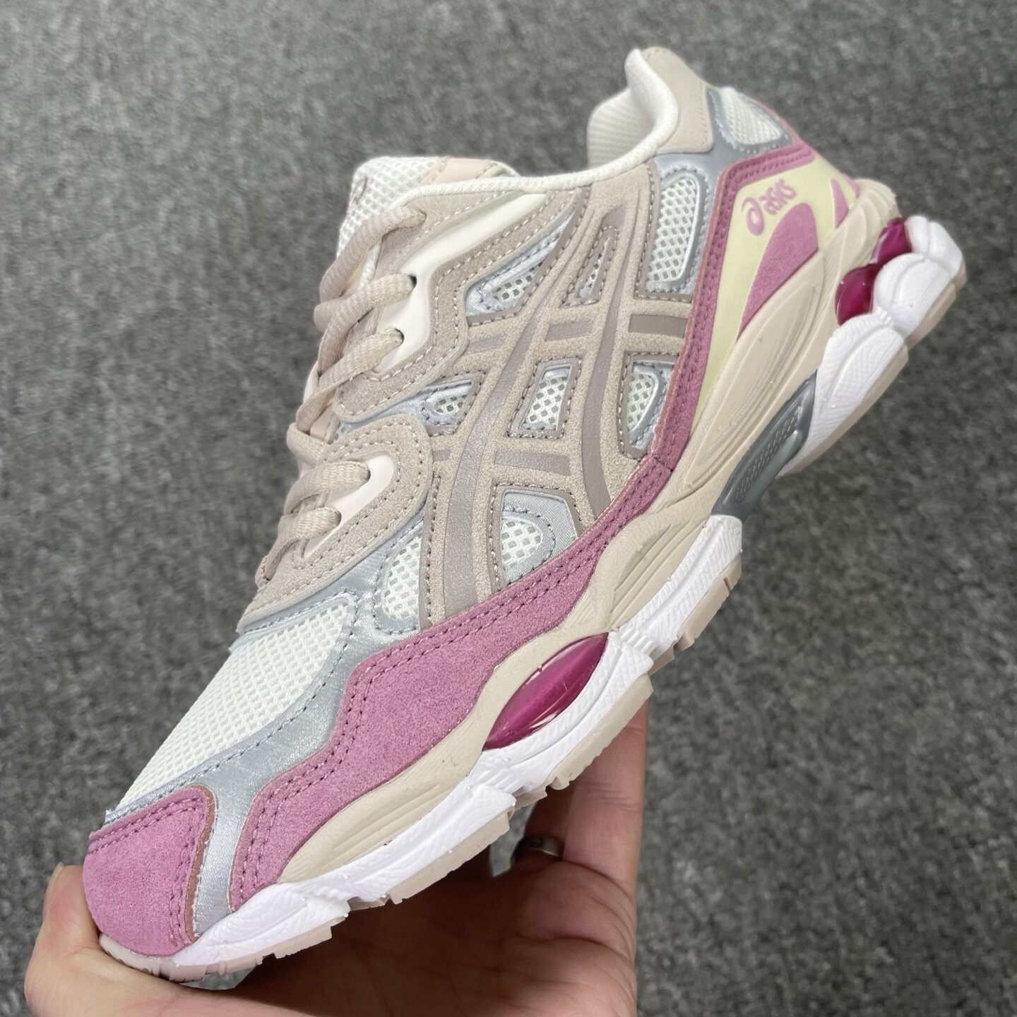 ASICS Gel-NYC Cream Mineral Beige Pink - Image 5