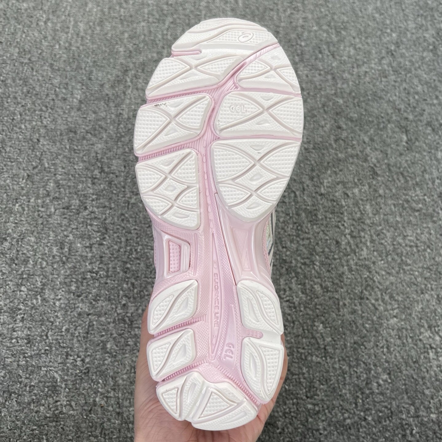 ASICS Gel-NYC Kicki Yang Zhang Pink Cream Pure Silver - Image 3
