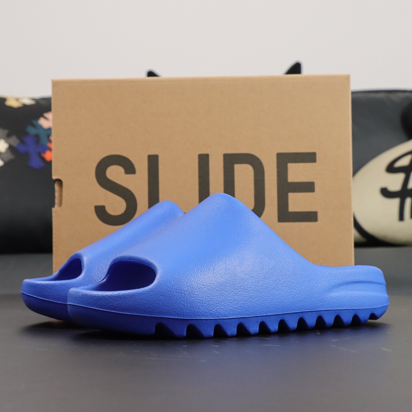 adidas Yeezy Slide Azure - Image 8