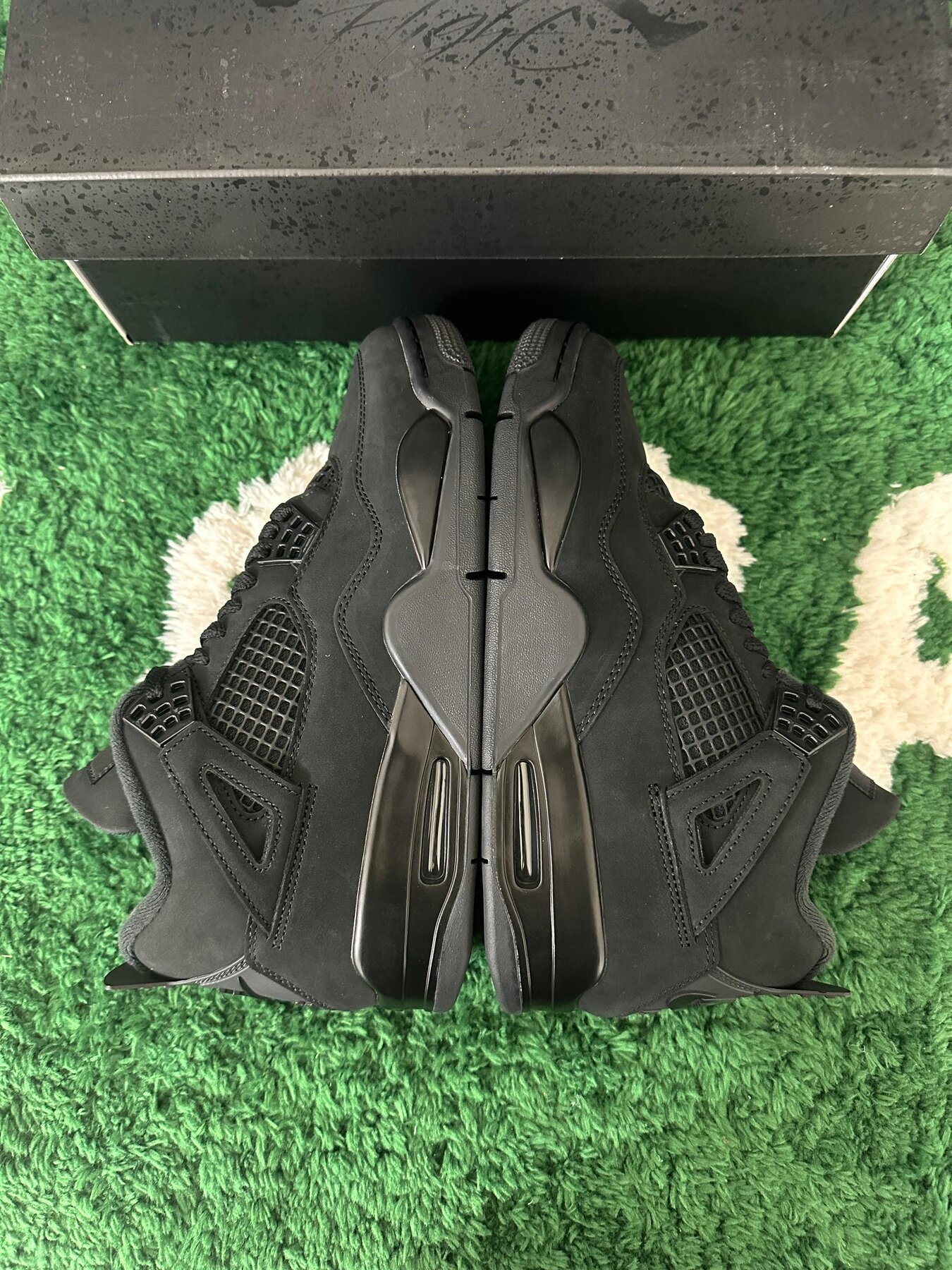 AJ4 Black Cat 2025 - Image 2