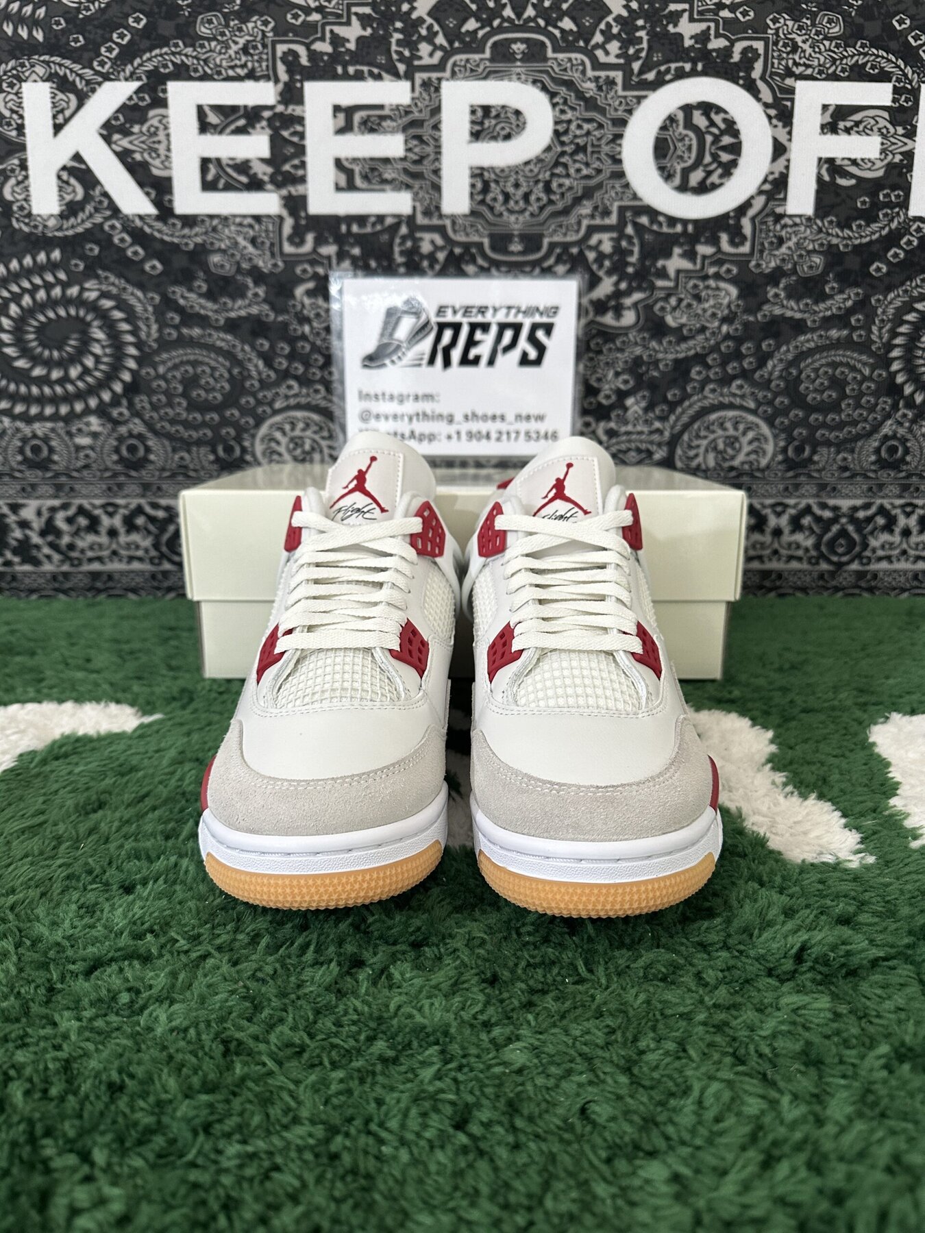 AJ4 Retro SB Varsity Red - Image 3