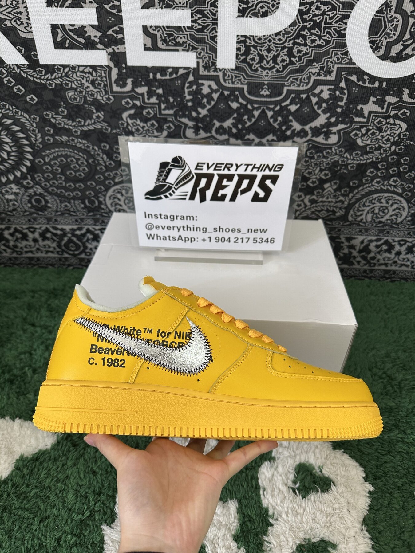 Air Force 1 Low OFF-WHITE University Gold Metallic Silver - Image 10