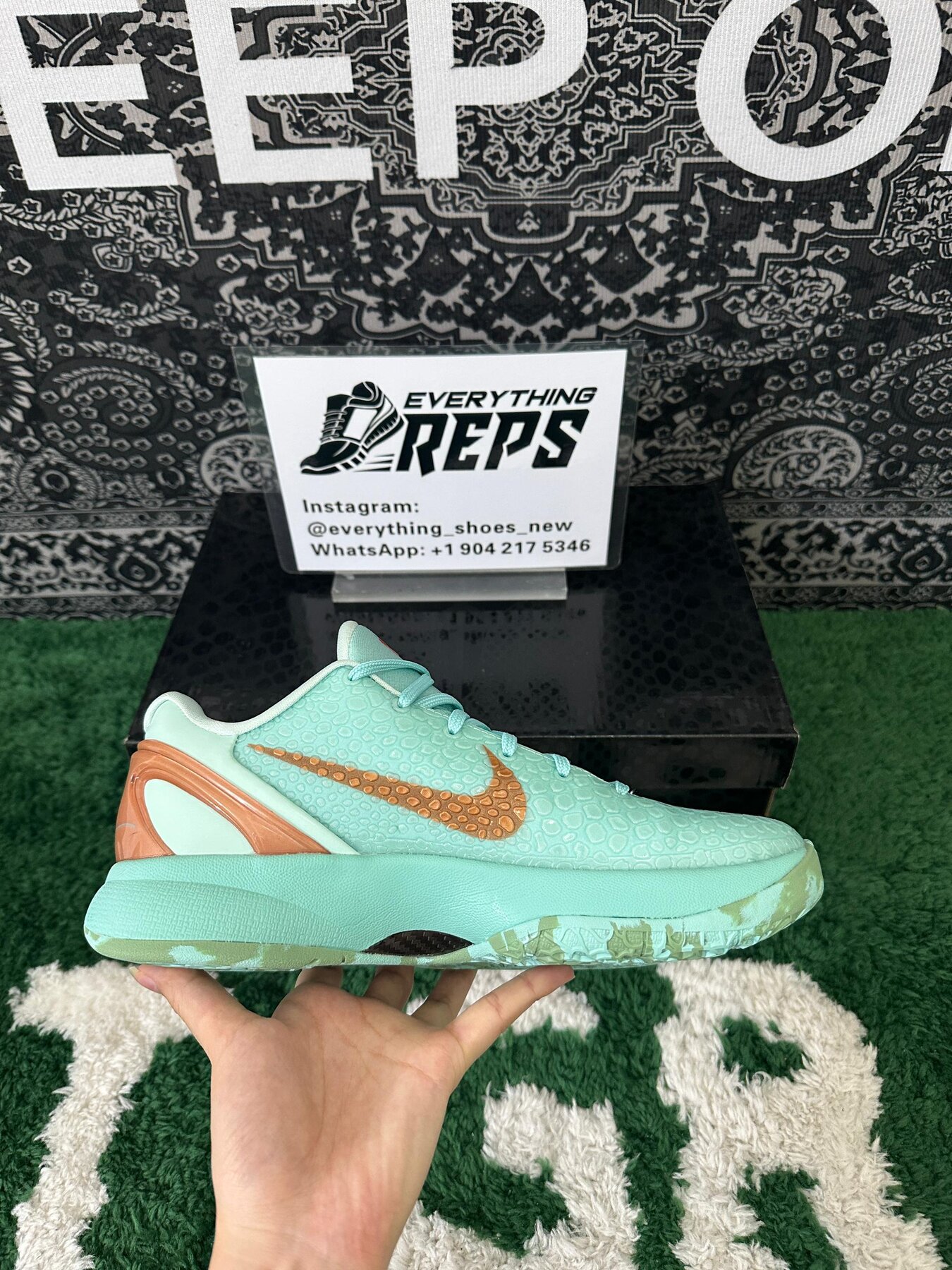 Jalen Brunson's Kobe 6 Protro Statue of Liberty PE - Image 4