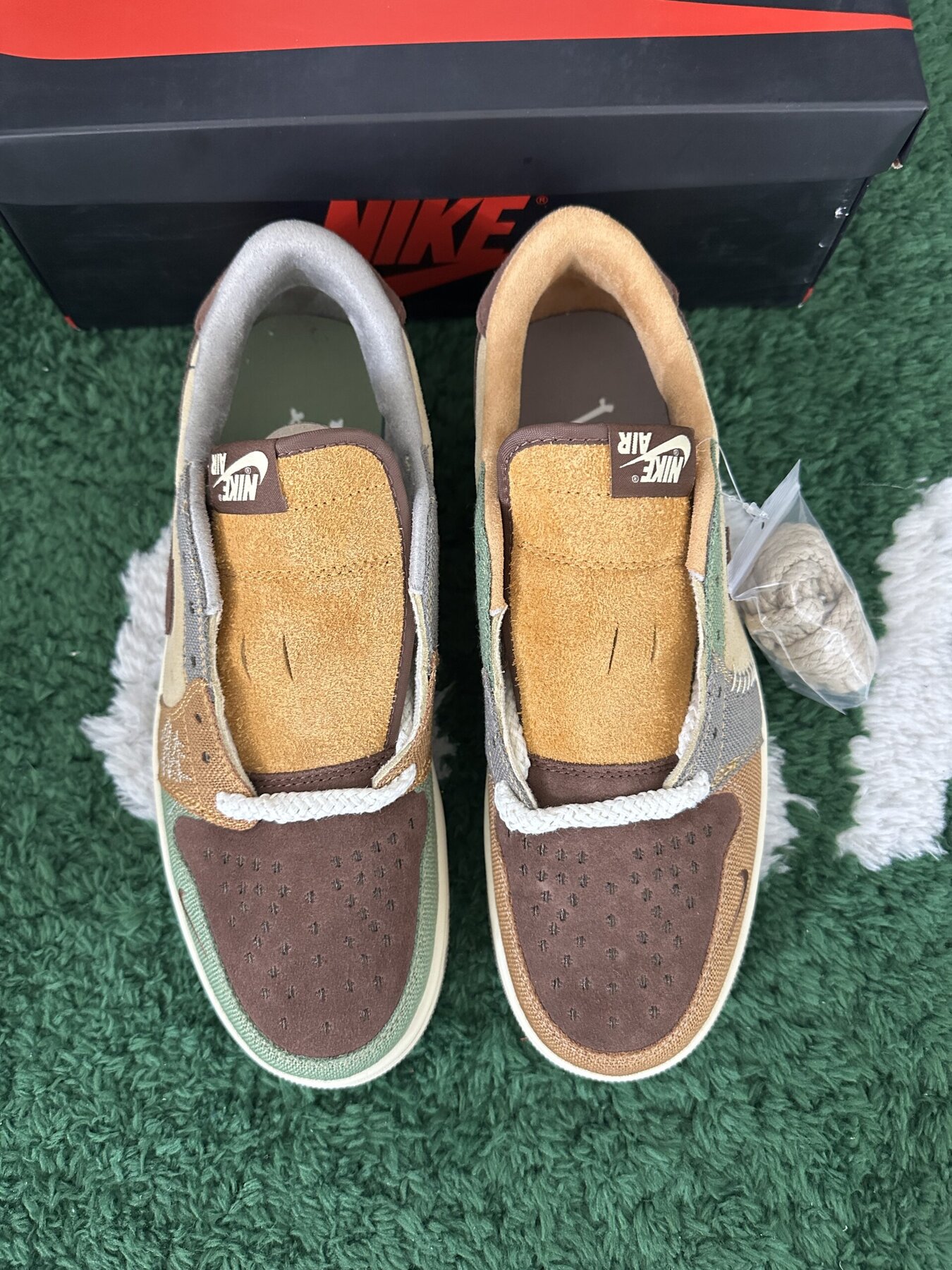 AJ1 Retro Low OG Zion Williamson Voodoo - Image 9