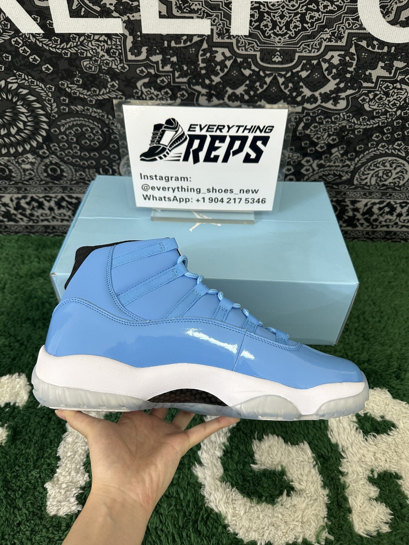 AJ11 Retro 'Pantone' - Image 4