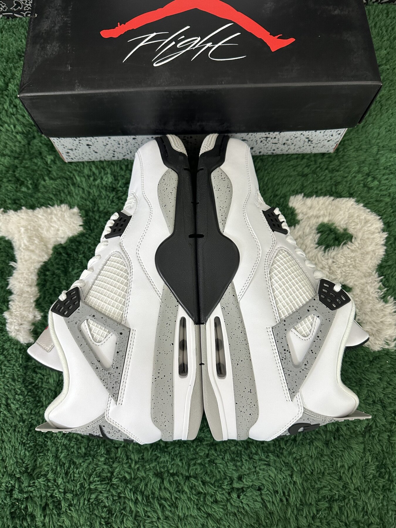 AJ4 Retro White Cement 2025 - Image 9