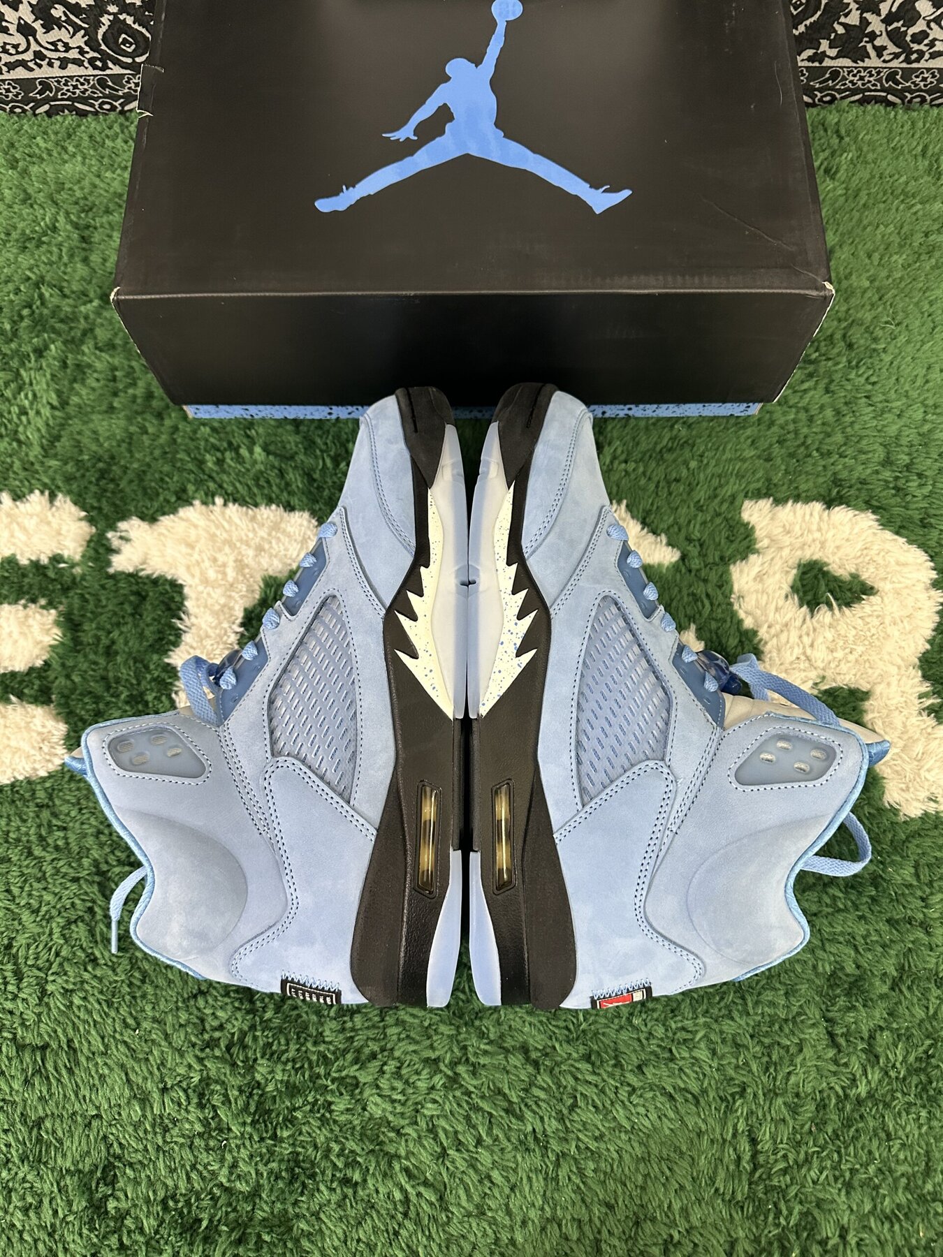 AJ5 Retro SE 'UNC' - Image 2