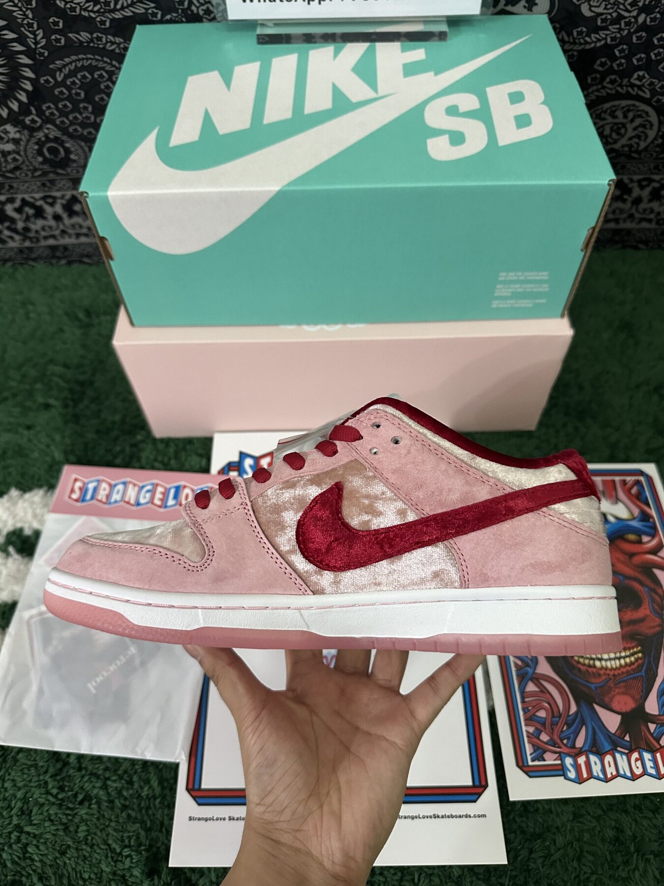SB Dunk Low StrangeLove Skateboards (Special Box) - Image 3