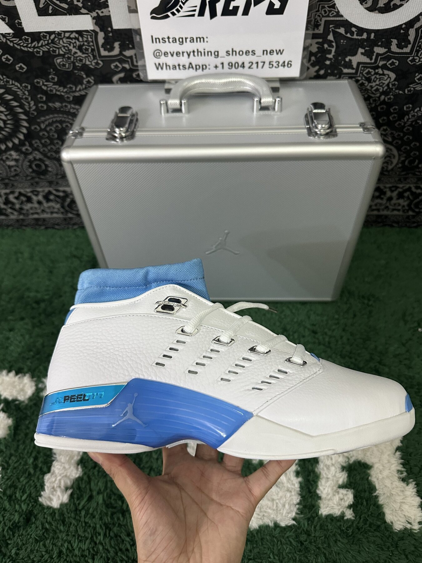 AJ17 Retro Low SP University Blue - Image 7
