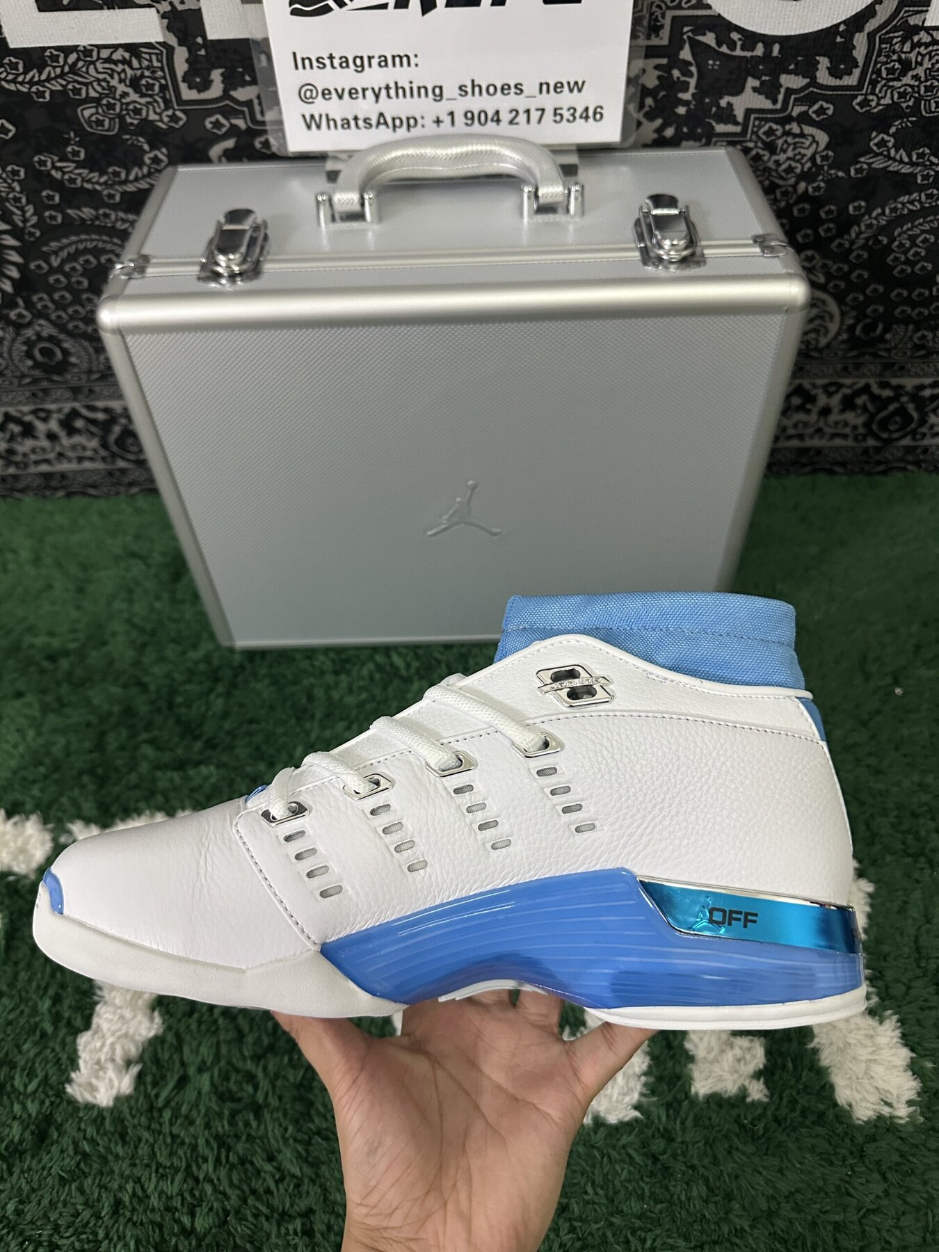 AJ17 Retro Low SP University Blue - Image 6