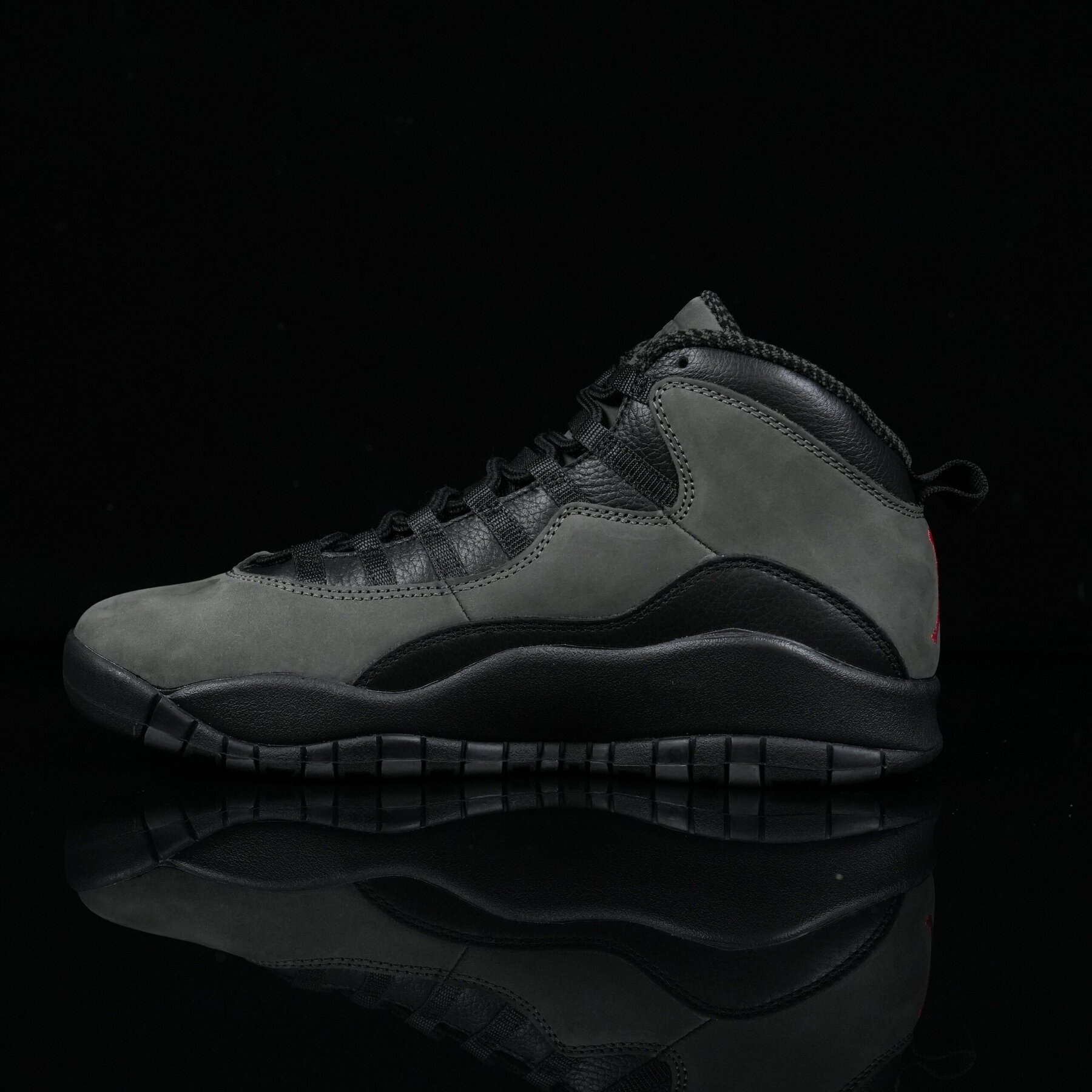 AJ10 Retro Shadow - Image 3