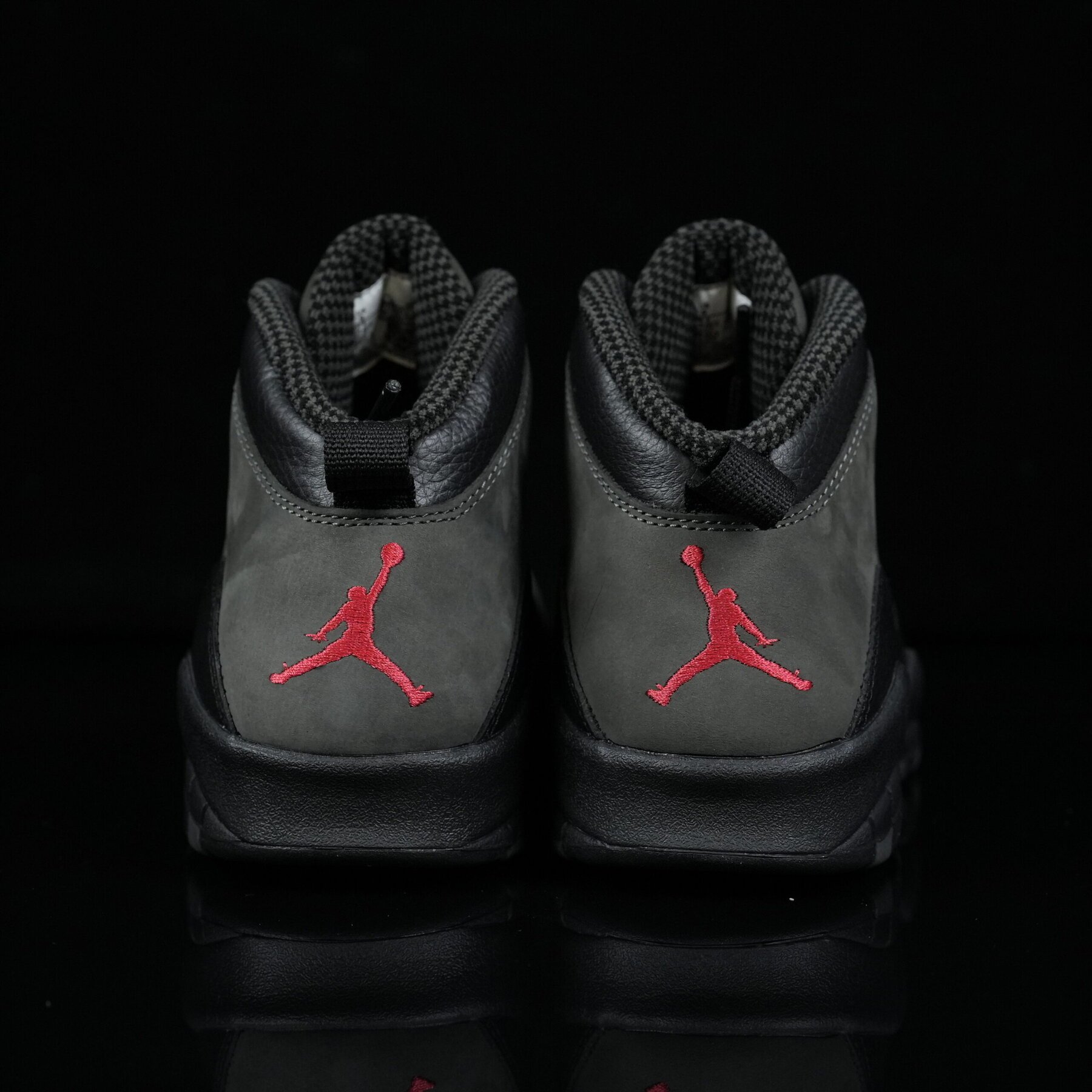 AJ10 Retro Shadow - Image 8