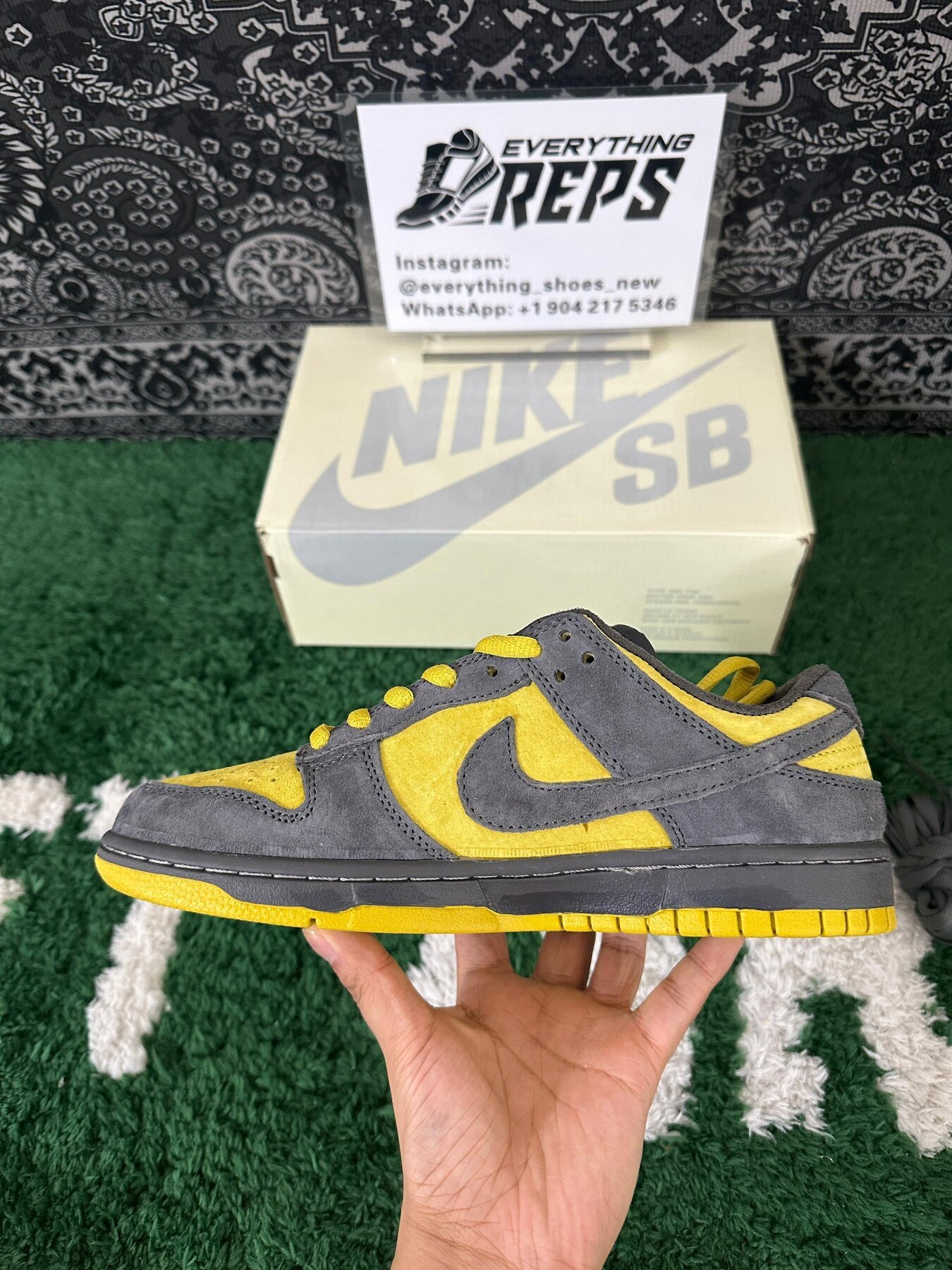 SB Dunk Low Supreme 94 Camper Green - Image 4