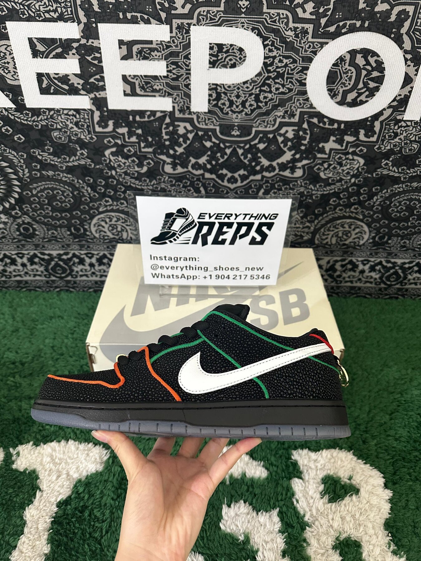 SB Dunk Low Bronx Girls Skate - Image 7