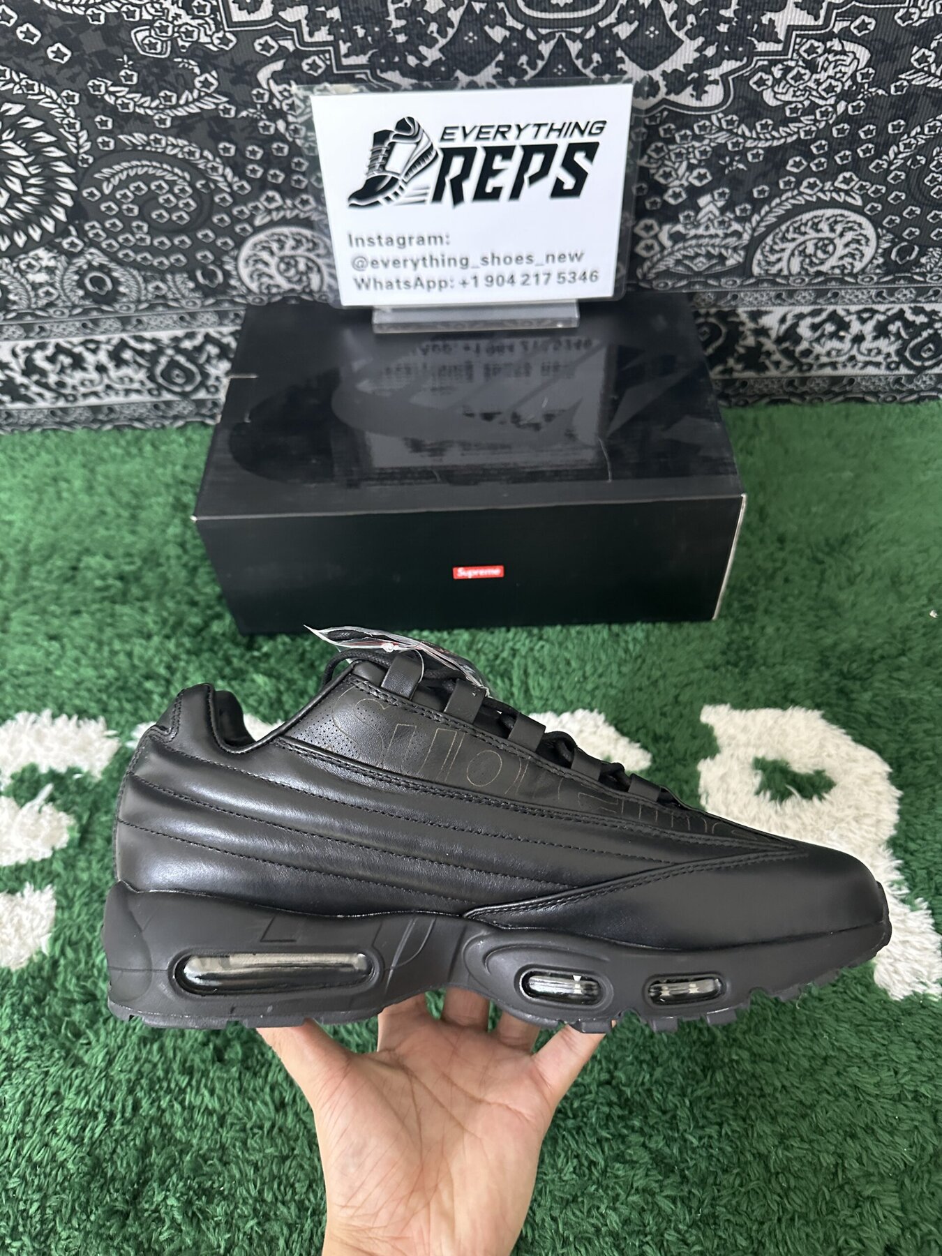 Air Max 95 Lux Supreme Triple Black - Image 9