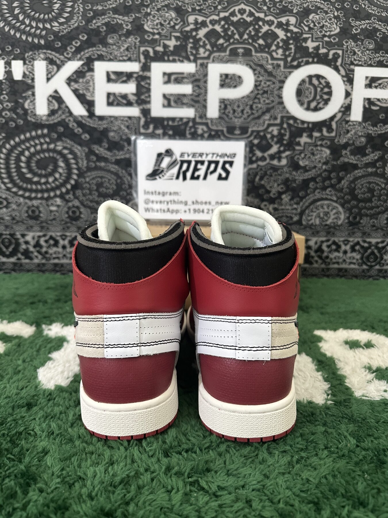 Off White x AJ1 Chicago Red - Image 8
