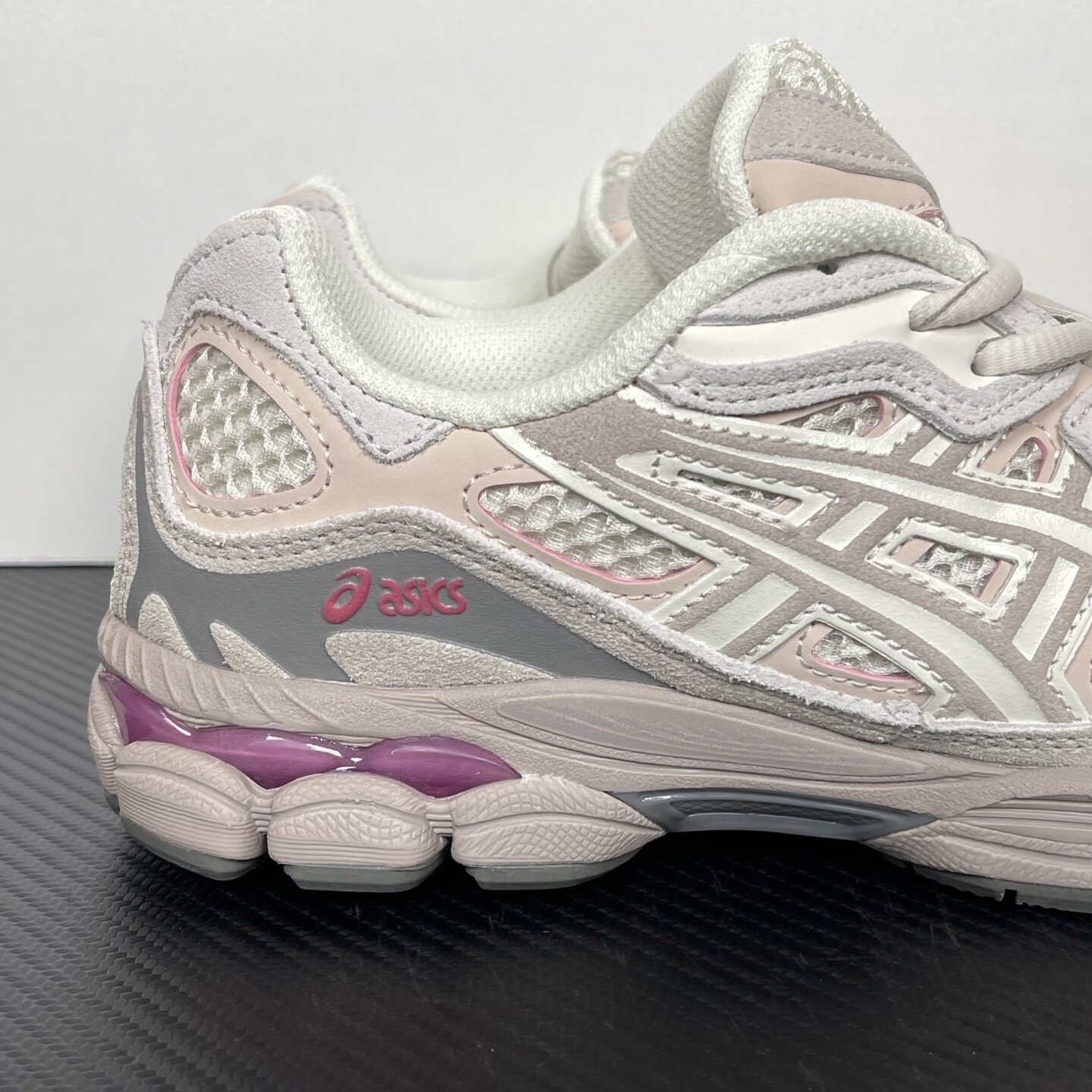 ASICS Gel-NYC Cream Moonrock - Image 2