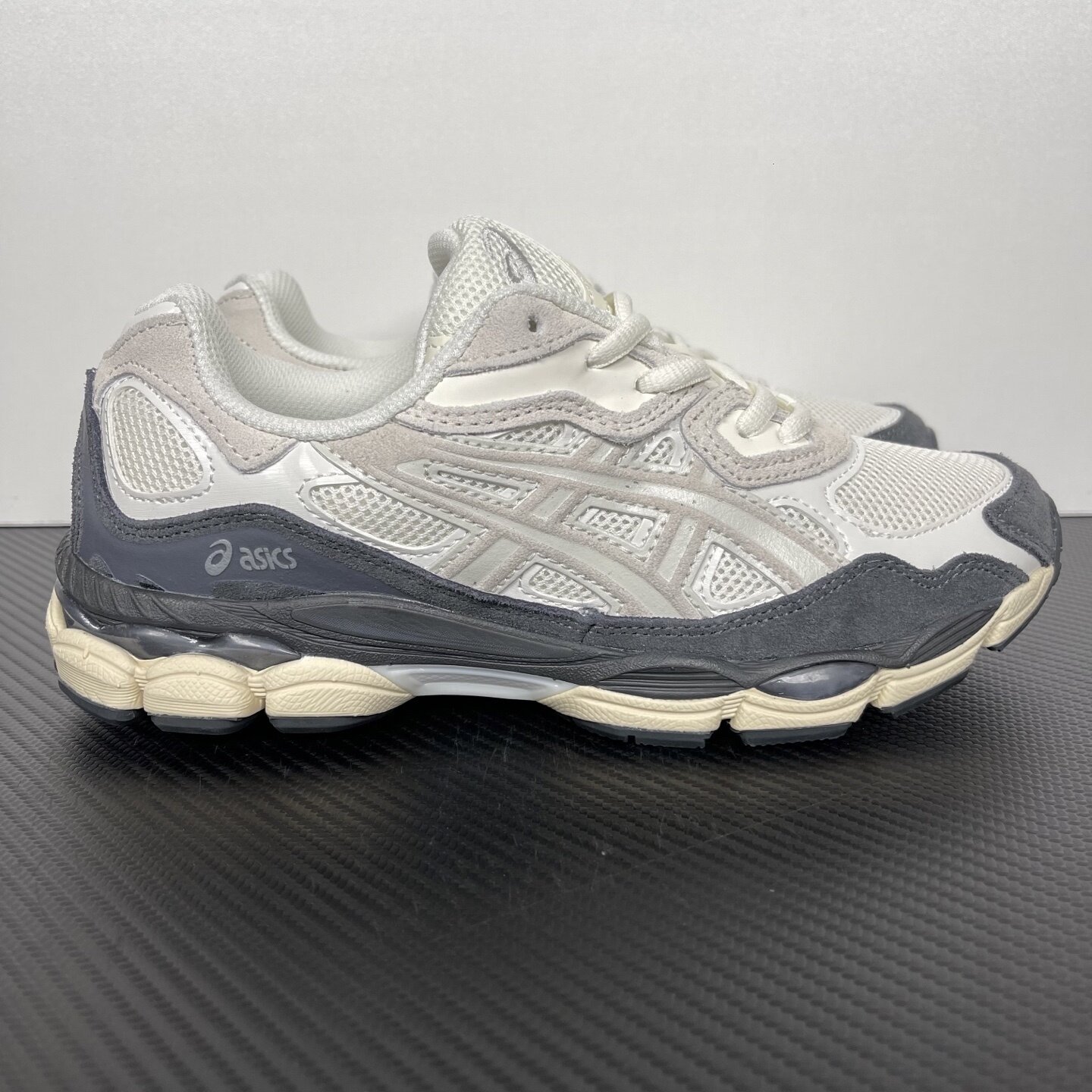 ASICS Gel-NYC White Smoke Grey - Image 2