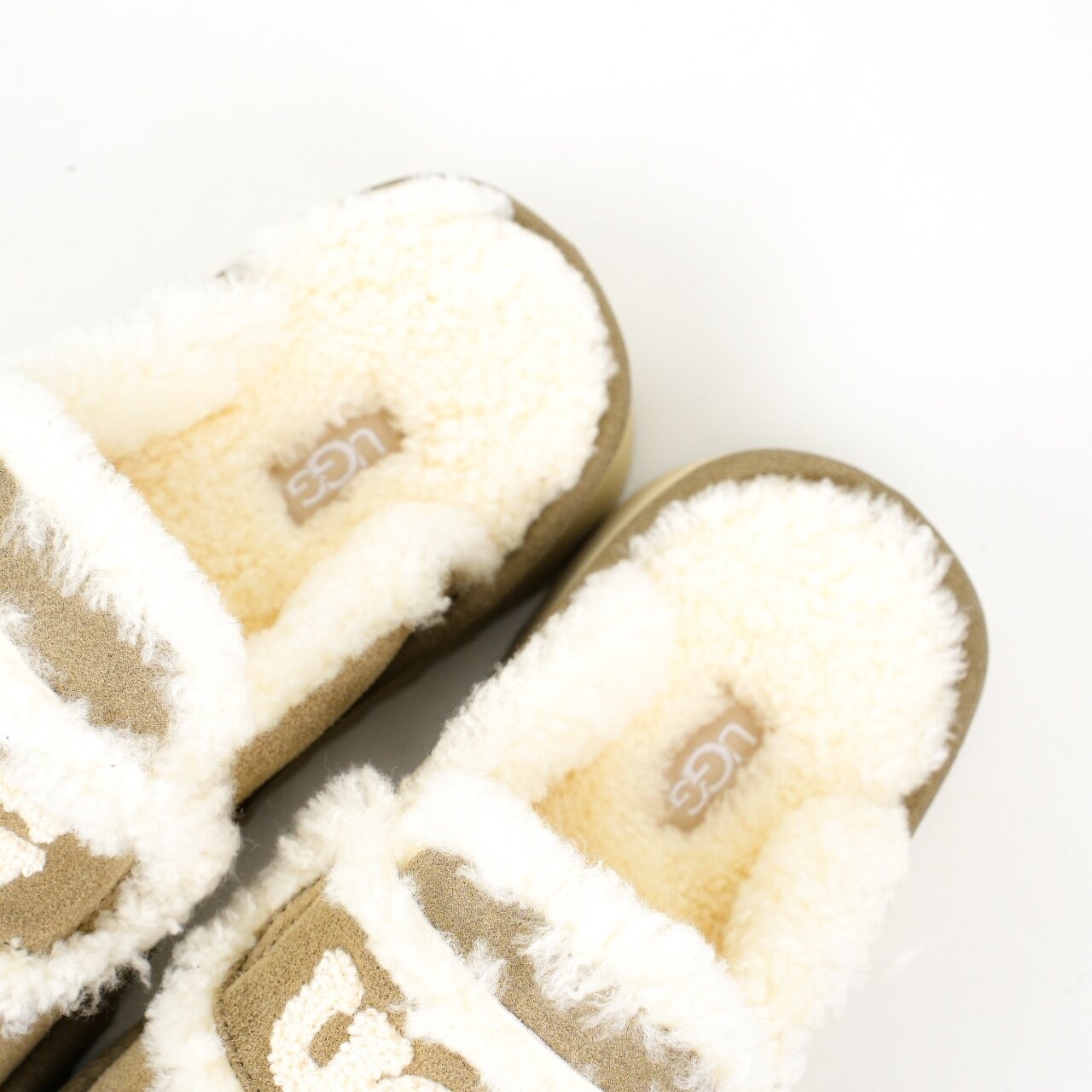 Ugg Australian Shepherd Rilee Platform Butterscotch - Image 5