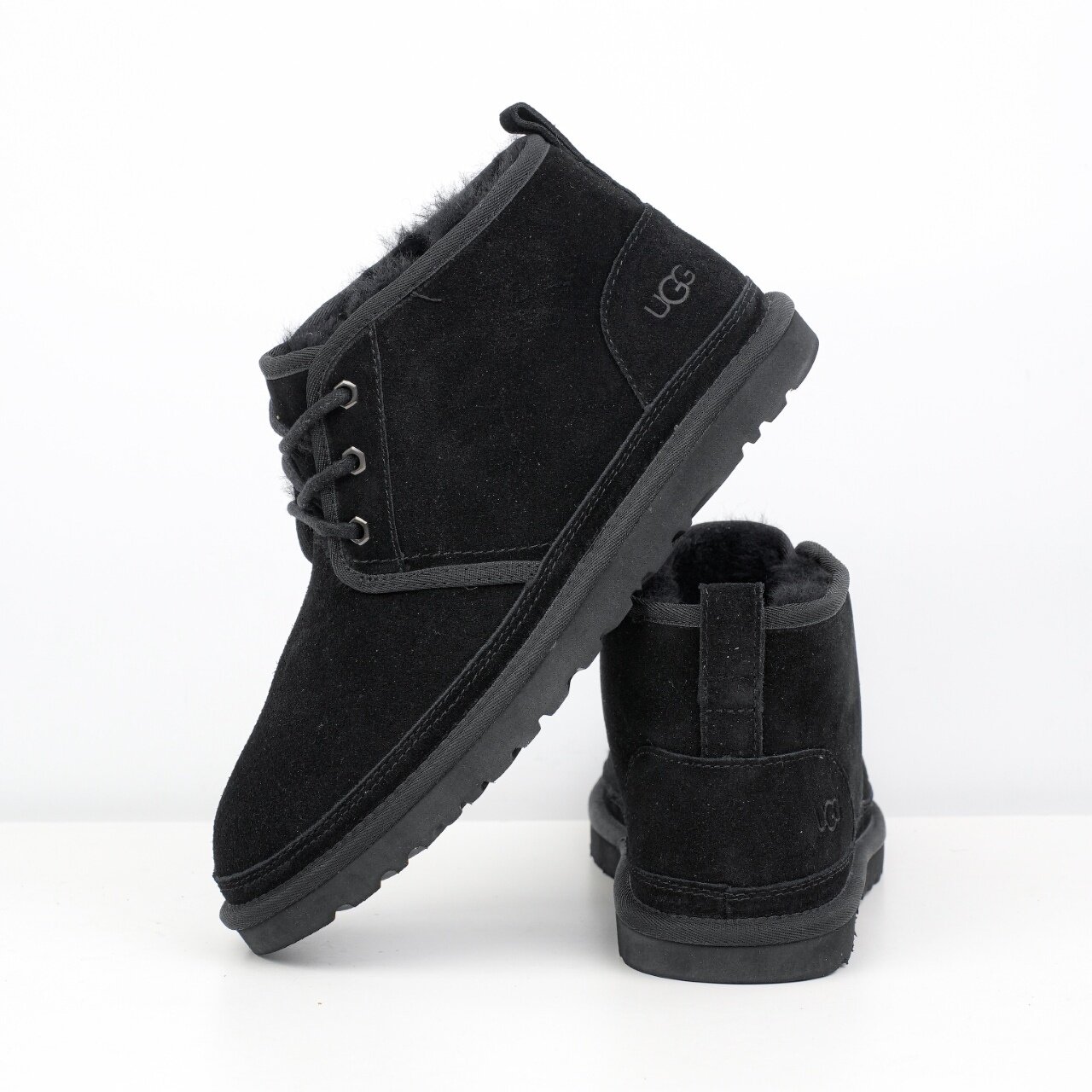 UGG Neumel Boot Black - Image 5