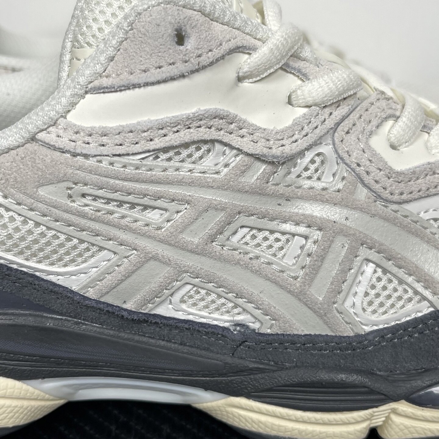 ASICS Gel-NYC White Smoke Grey - Image 6