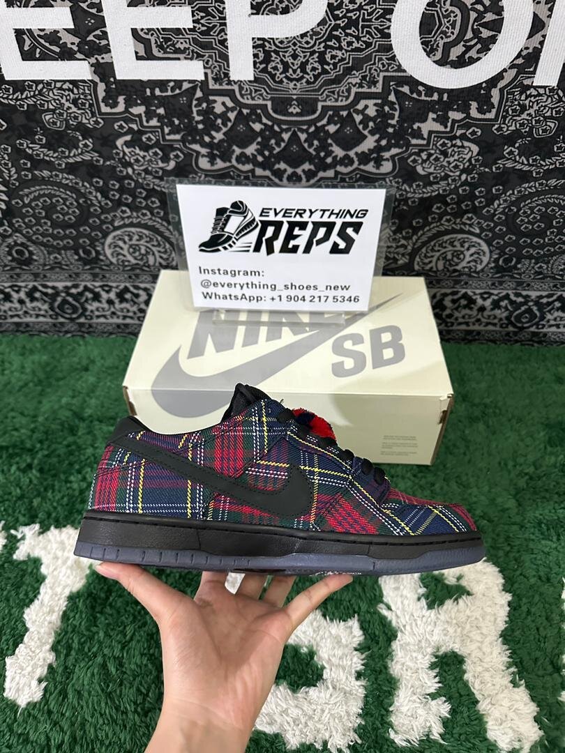 SB Dunk Low Nardwuar - Image 5