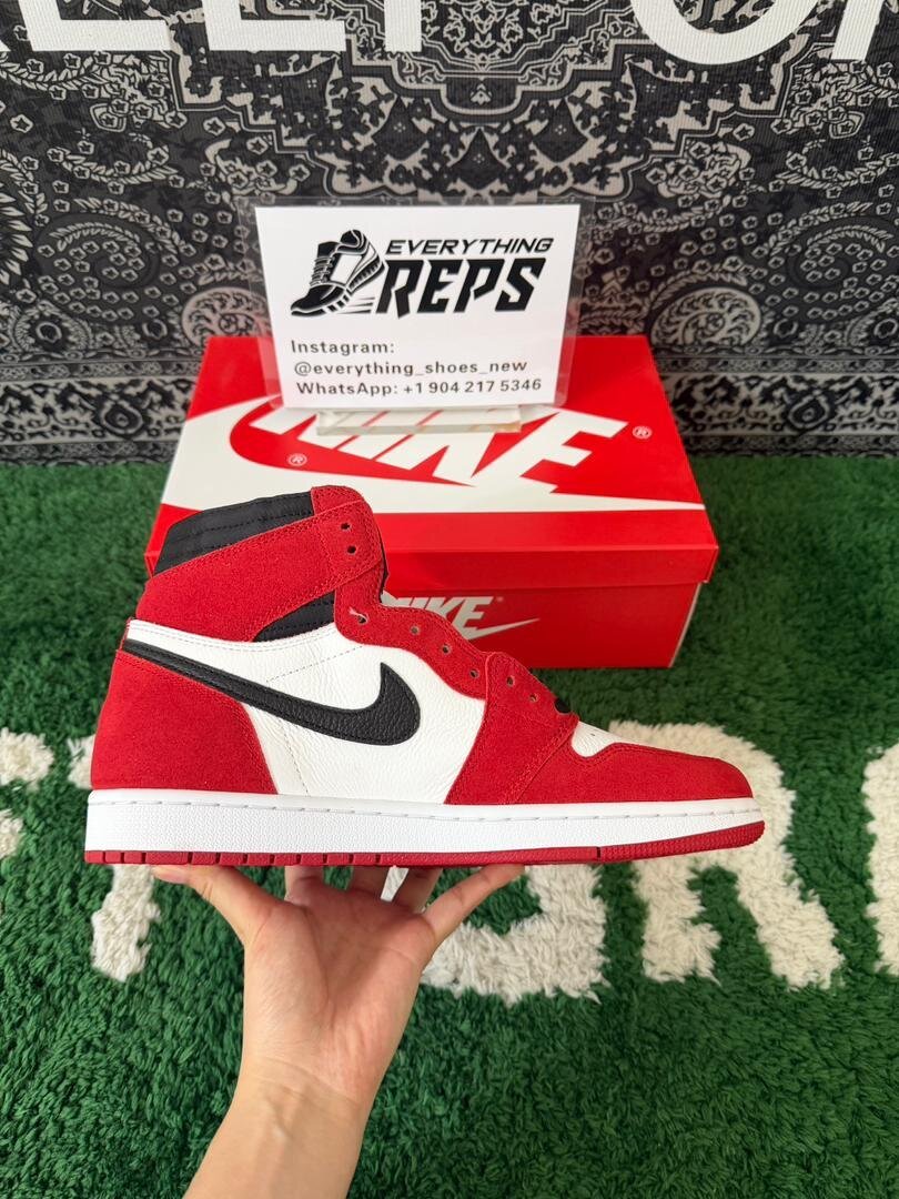 TS x AJ1 Chicago High Custom - Image 3
