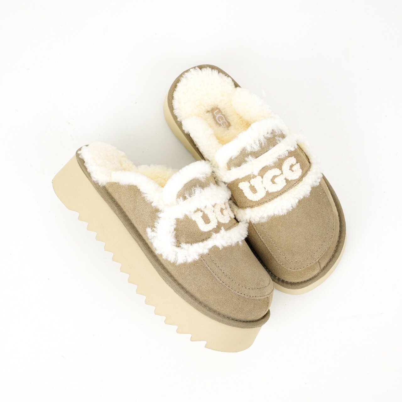 Ugg Australian Shepherd Rilee Platform Butterscotch - Image 6