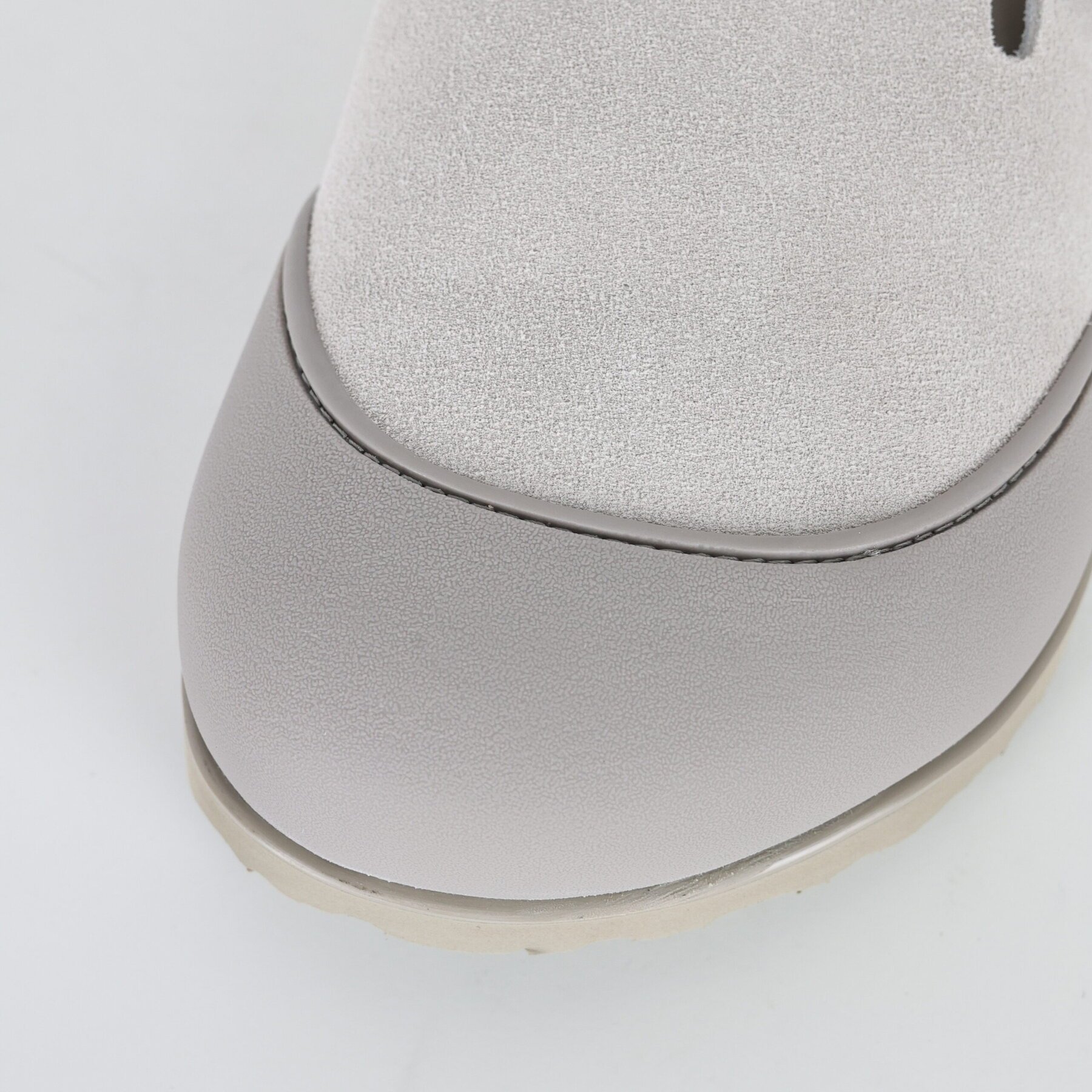 D x Birkenstock Tokio Mule Light Grey - Image 9