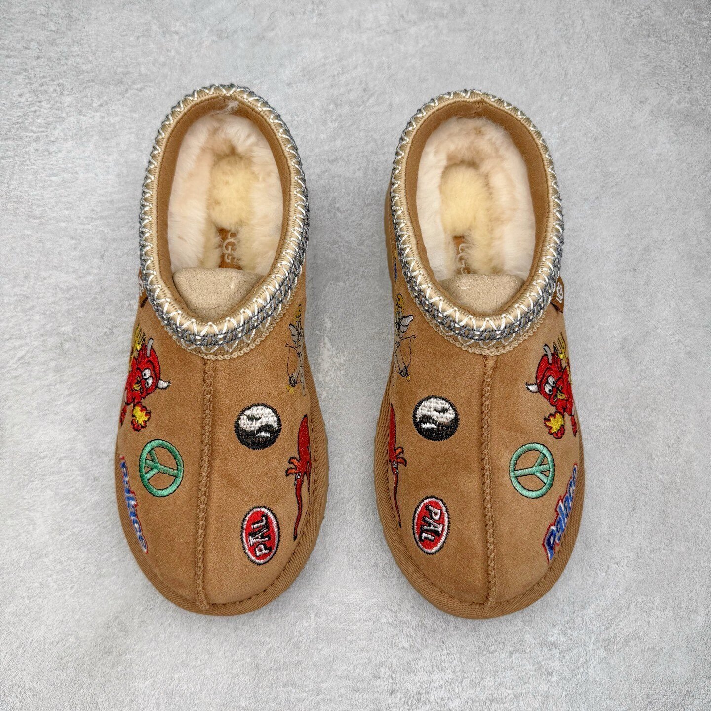 UGG Tasman Slipper Palace Chestnut - Image 13