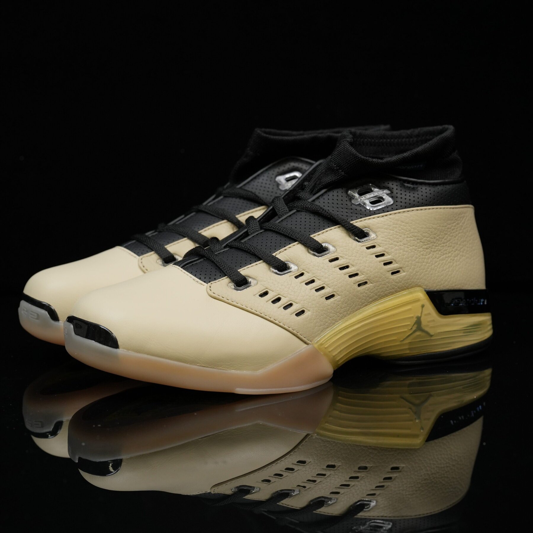 AJ17 LOW x INFINITE ARCHIVES "BEACH" - Image 10