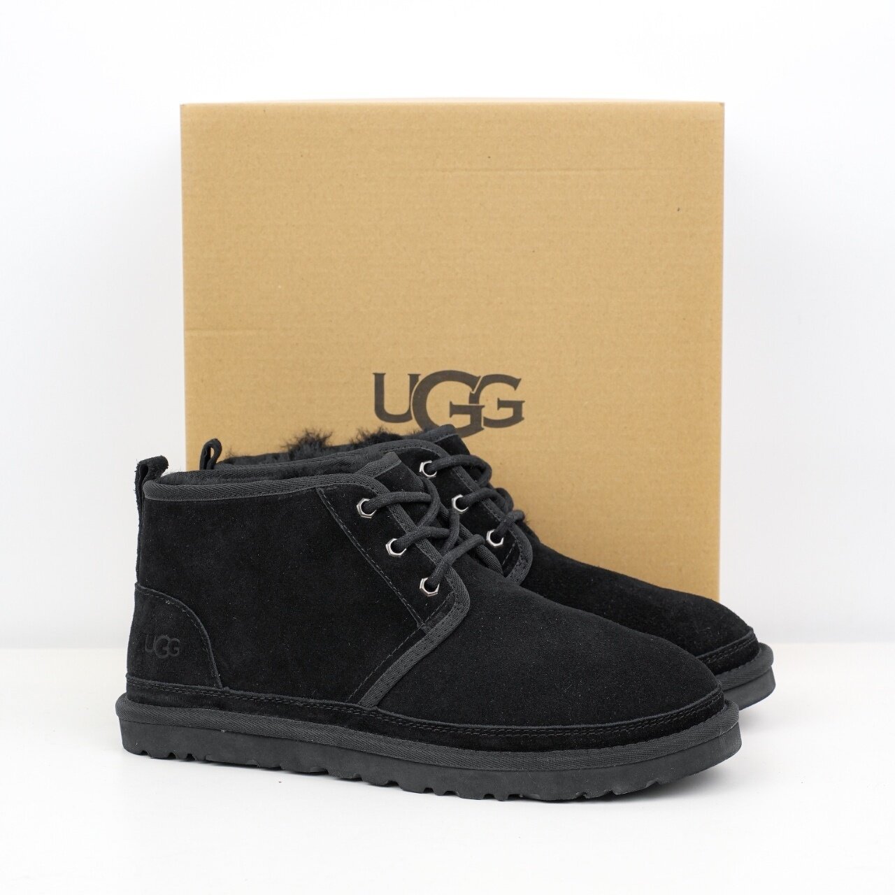 UGG Neumel Boot Black - Image 10
