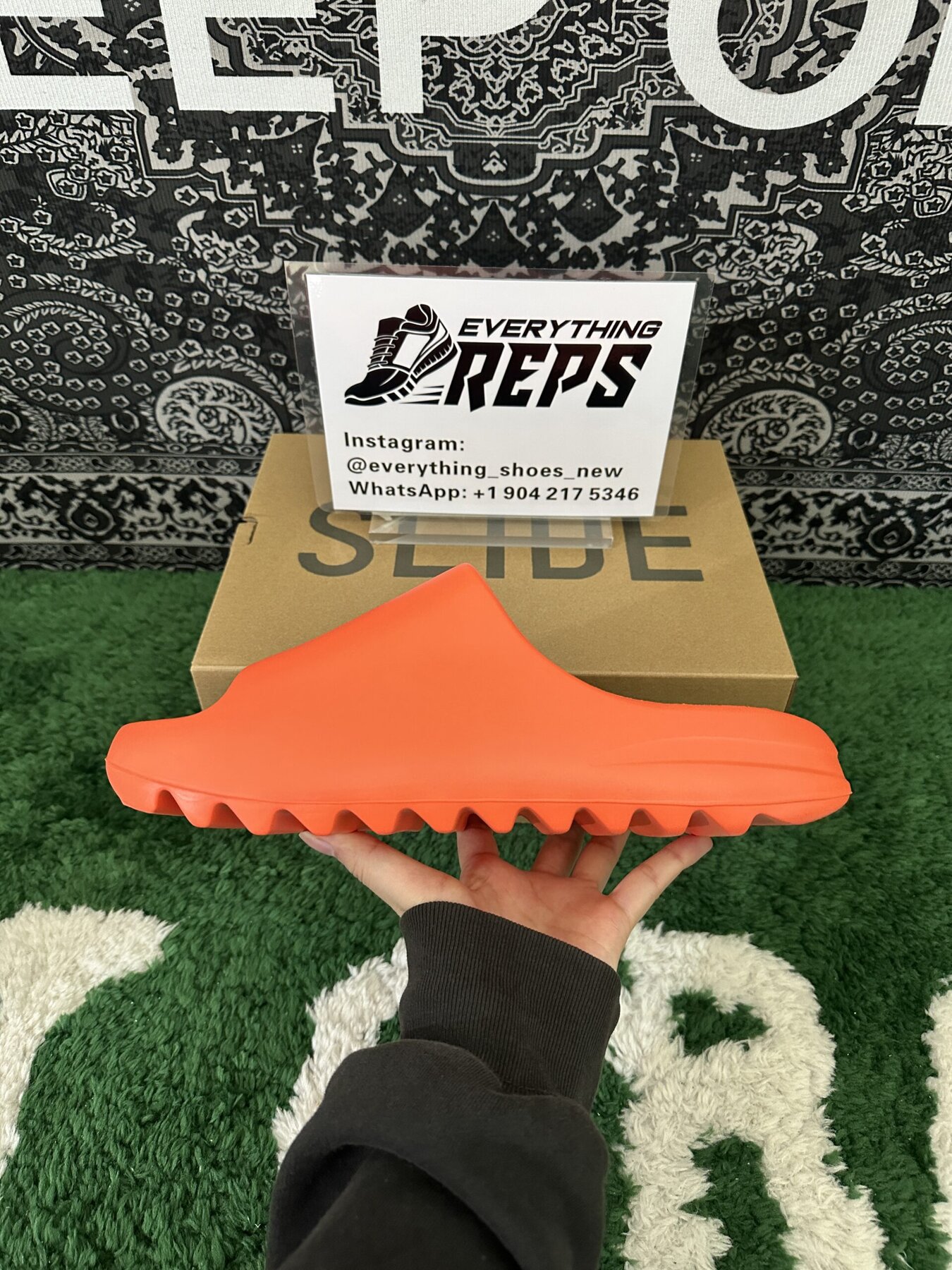 Yeezy Slides 'Enflame Orange' - Image 10