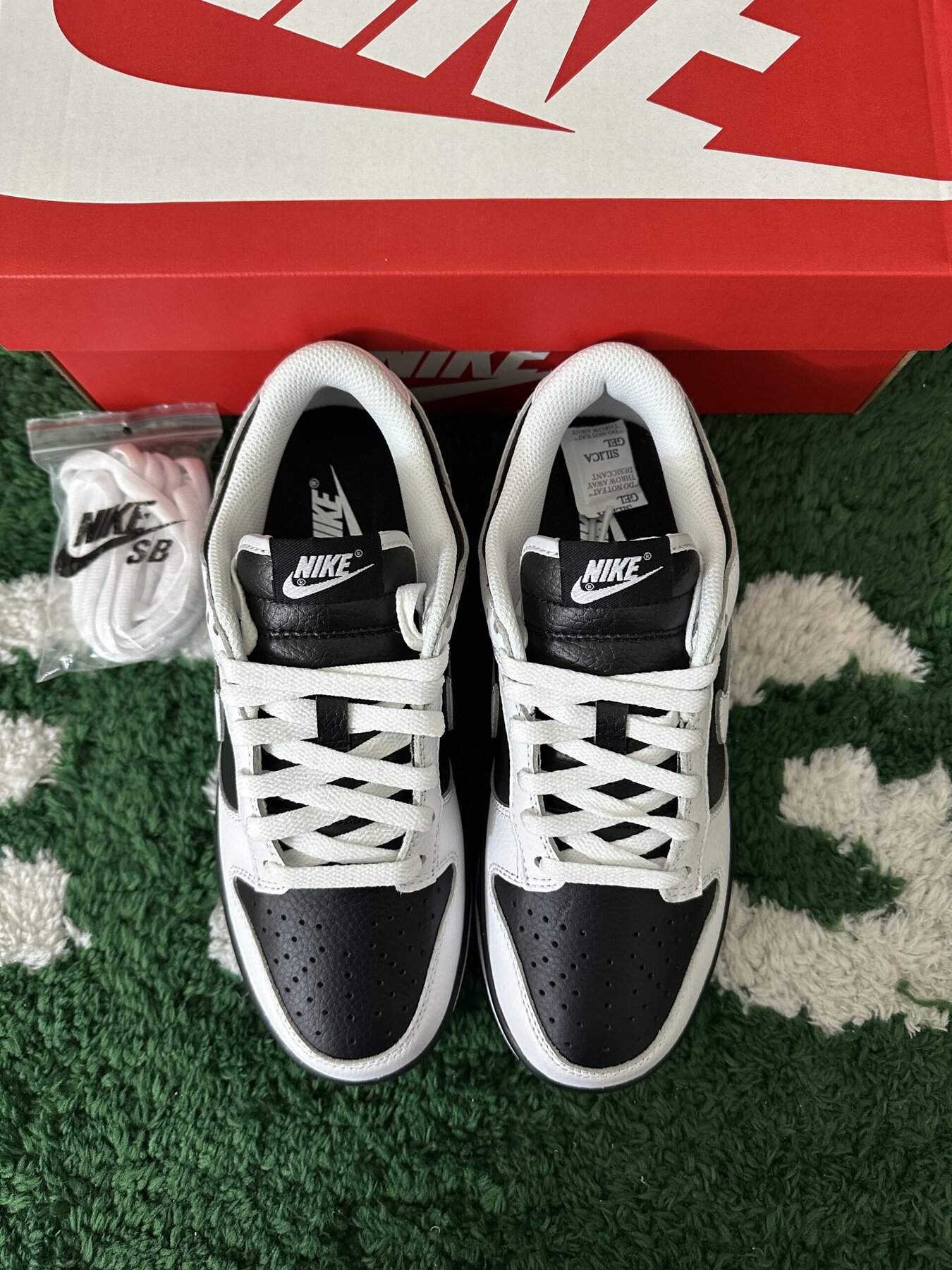 Dunk Low “Reverse Panda” - Image 8