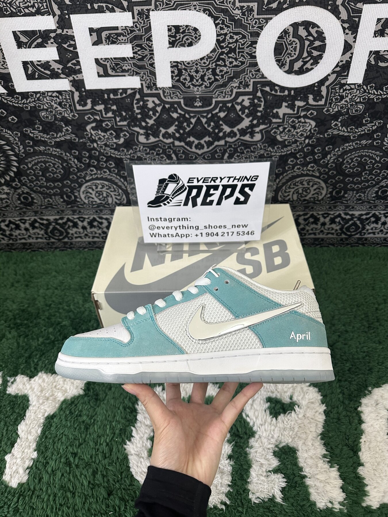 SB Dunk Low April Skateboards - Image 6