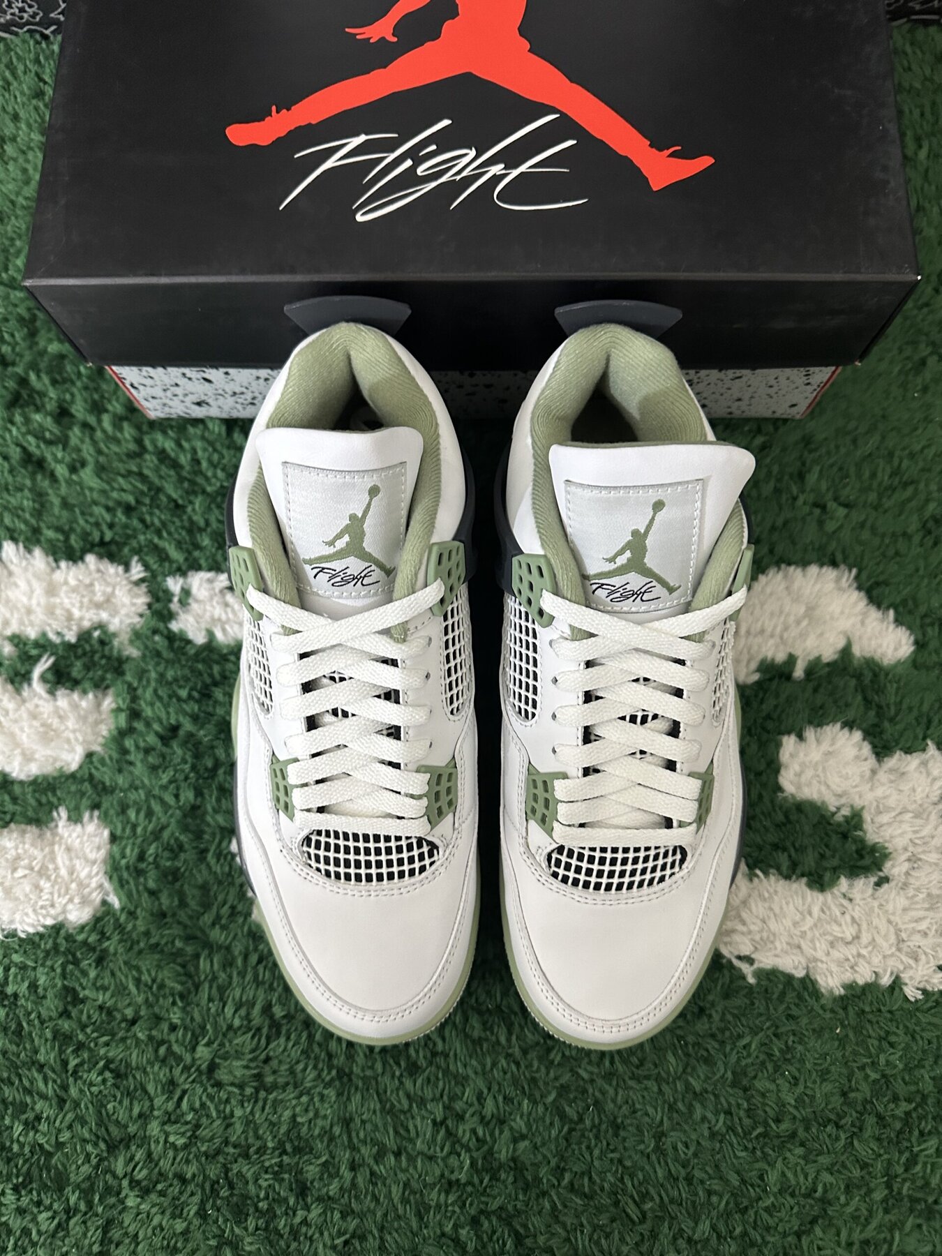 AJ4 Retro 'Seafoam' - Image 3