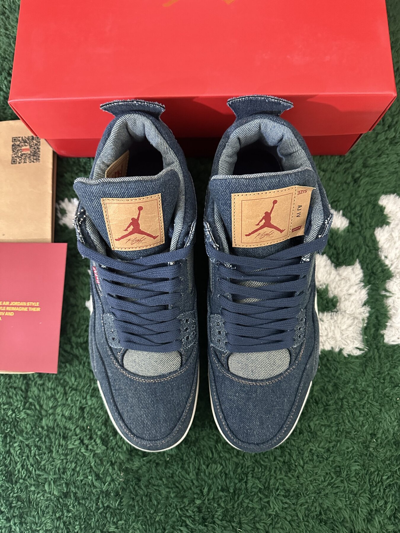 AJ4 Retro Levi's Denim - Image 8