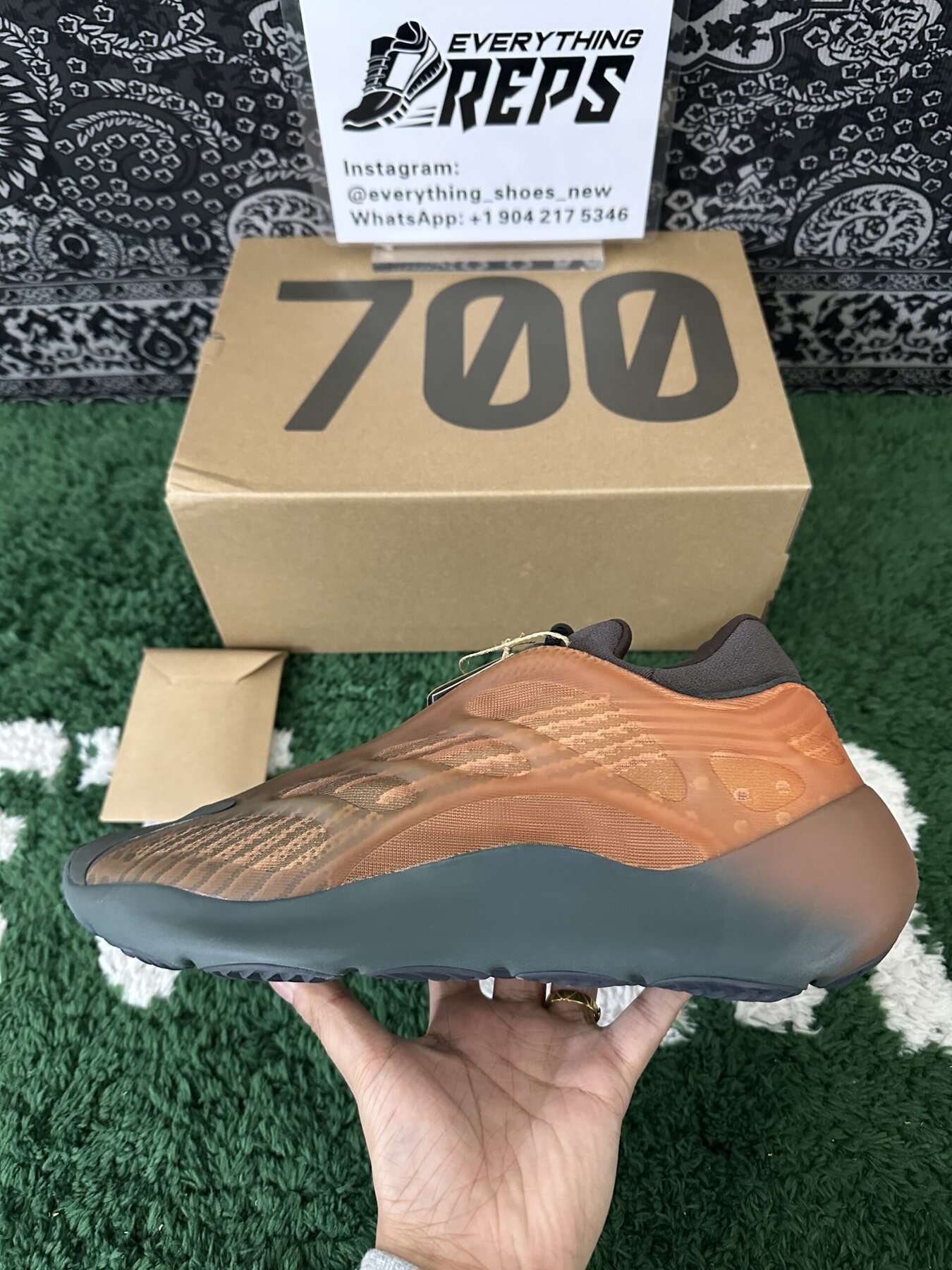 adidas Yeezy 700 V3 Copper Fade - Image 5