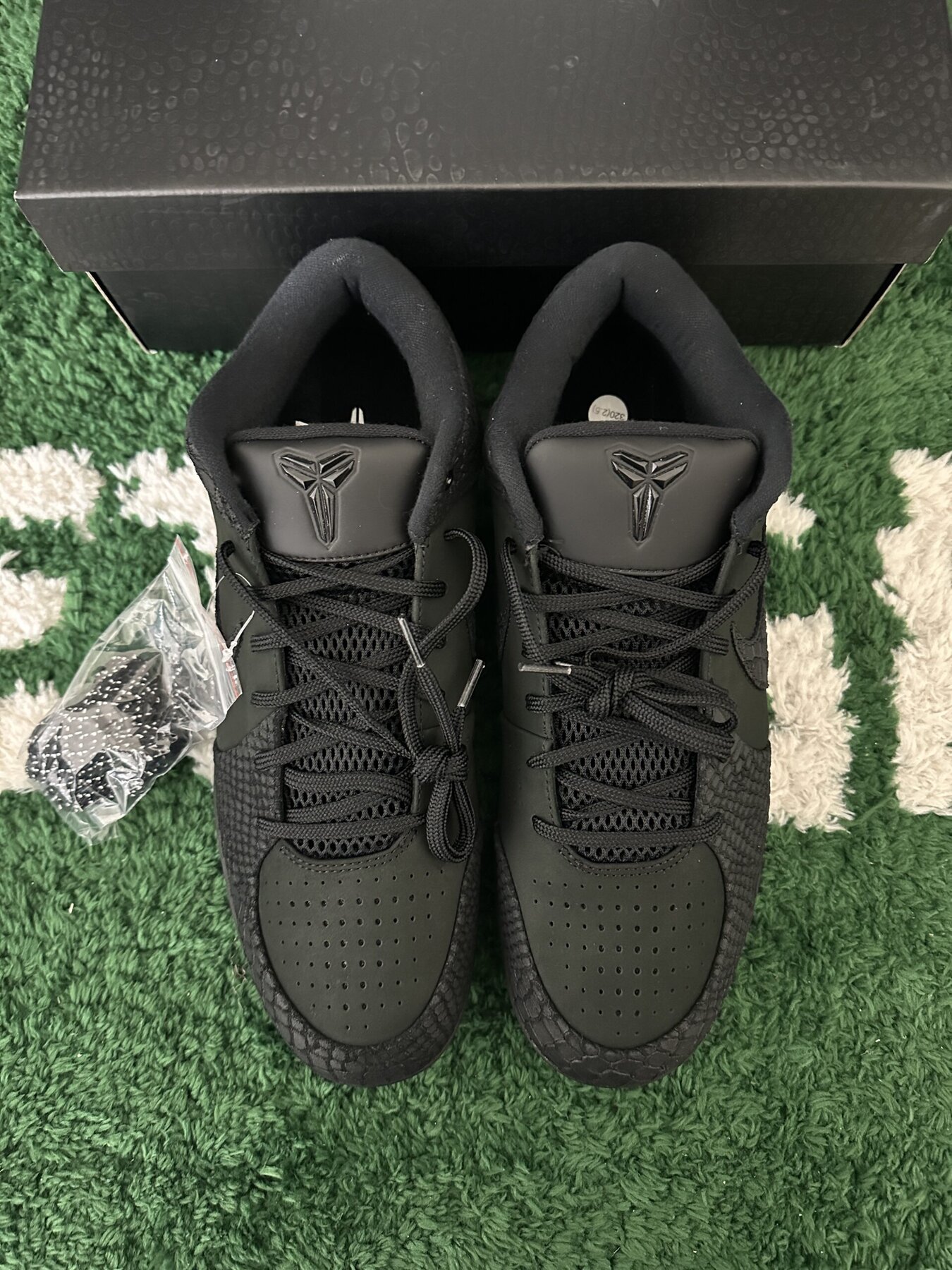 Kobe 4 Protro Gift of Mamba - Image 3
