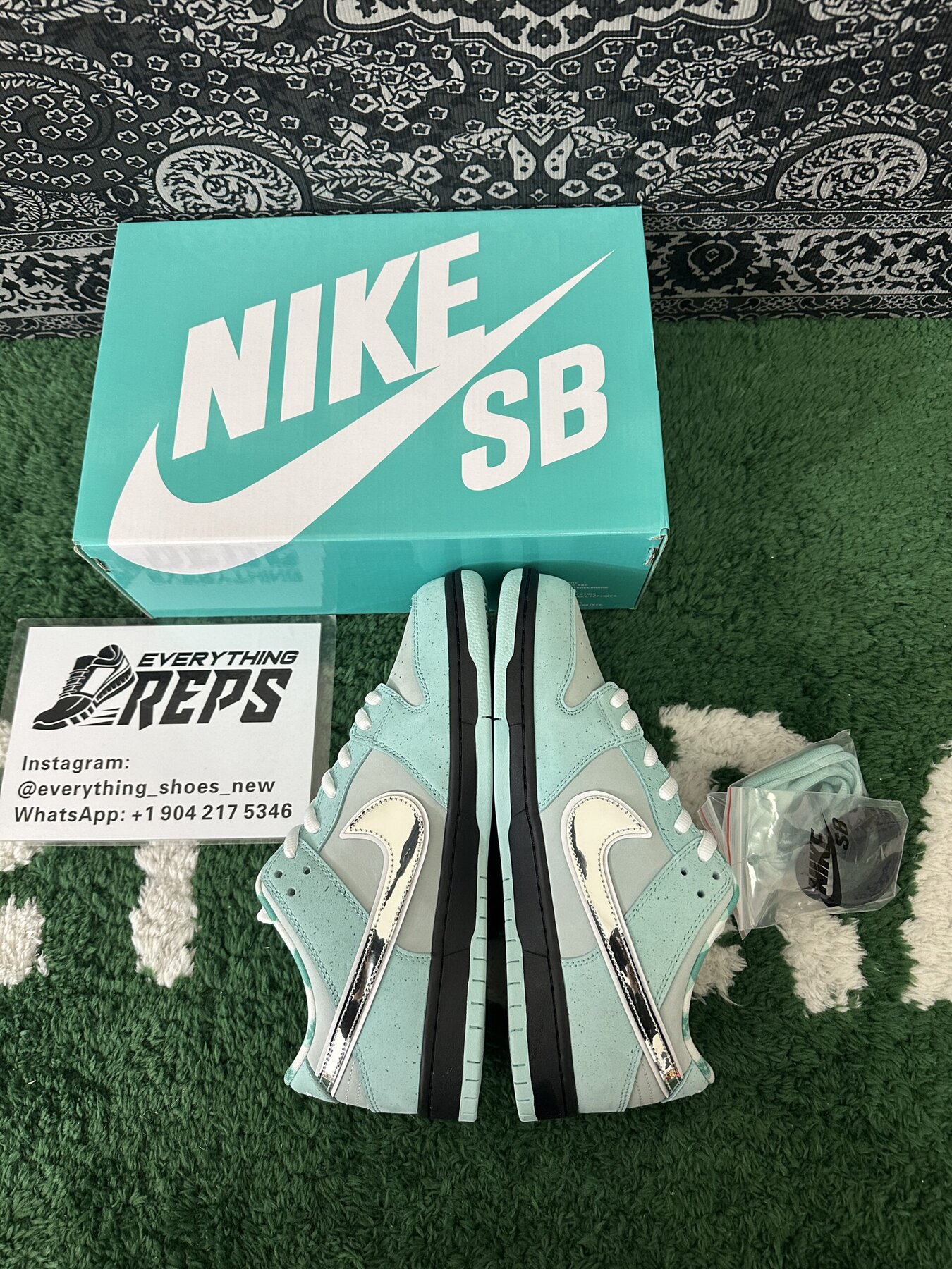 SB Dunk Diamond Lobster Tiffany Customs - Image 3