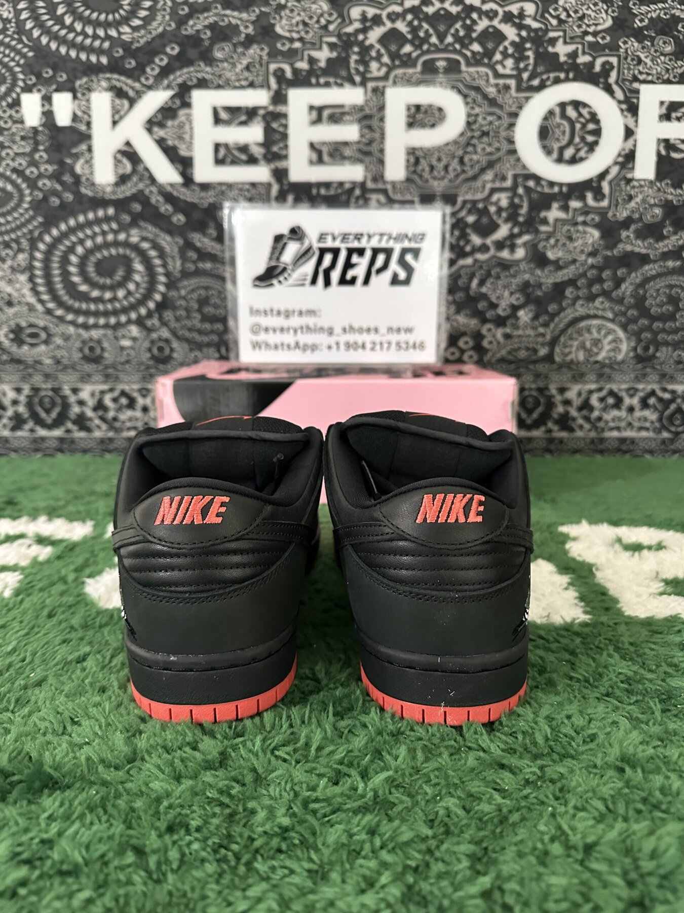 SB Dunk Low Black Pigeon - Image 8
