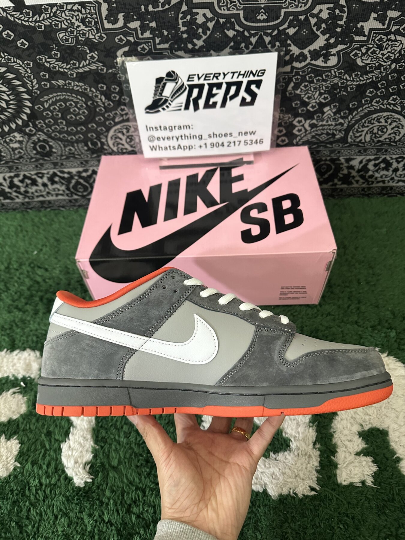 SB Dunk Low Staple NYC Pigeon - Image 5
