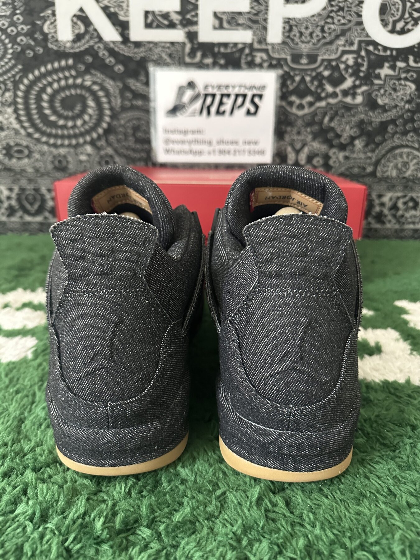 AJ4 Retro Levi's Black - Image 4