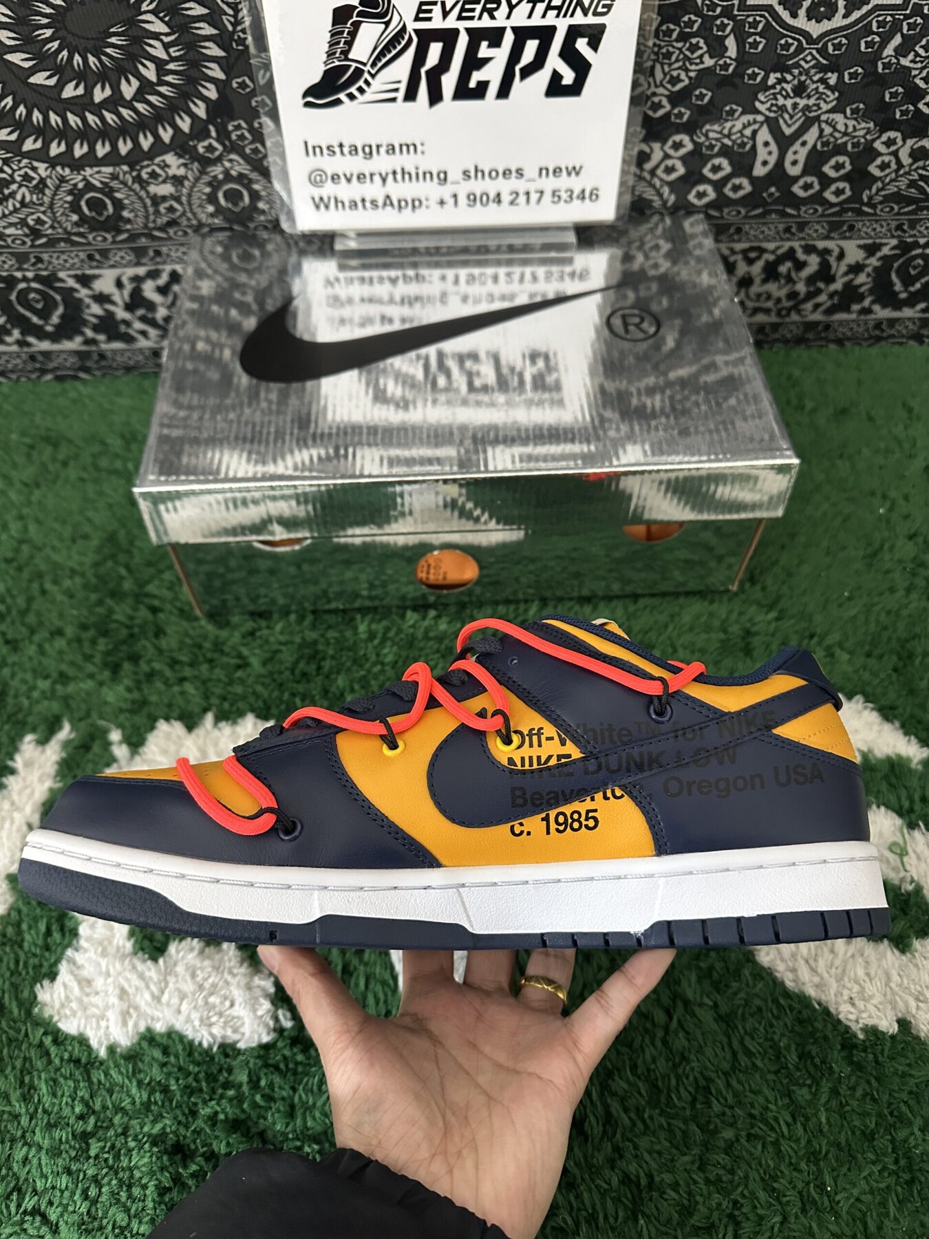 Dunk Low Off-White University Gold Midnight Navy - Image 8