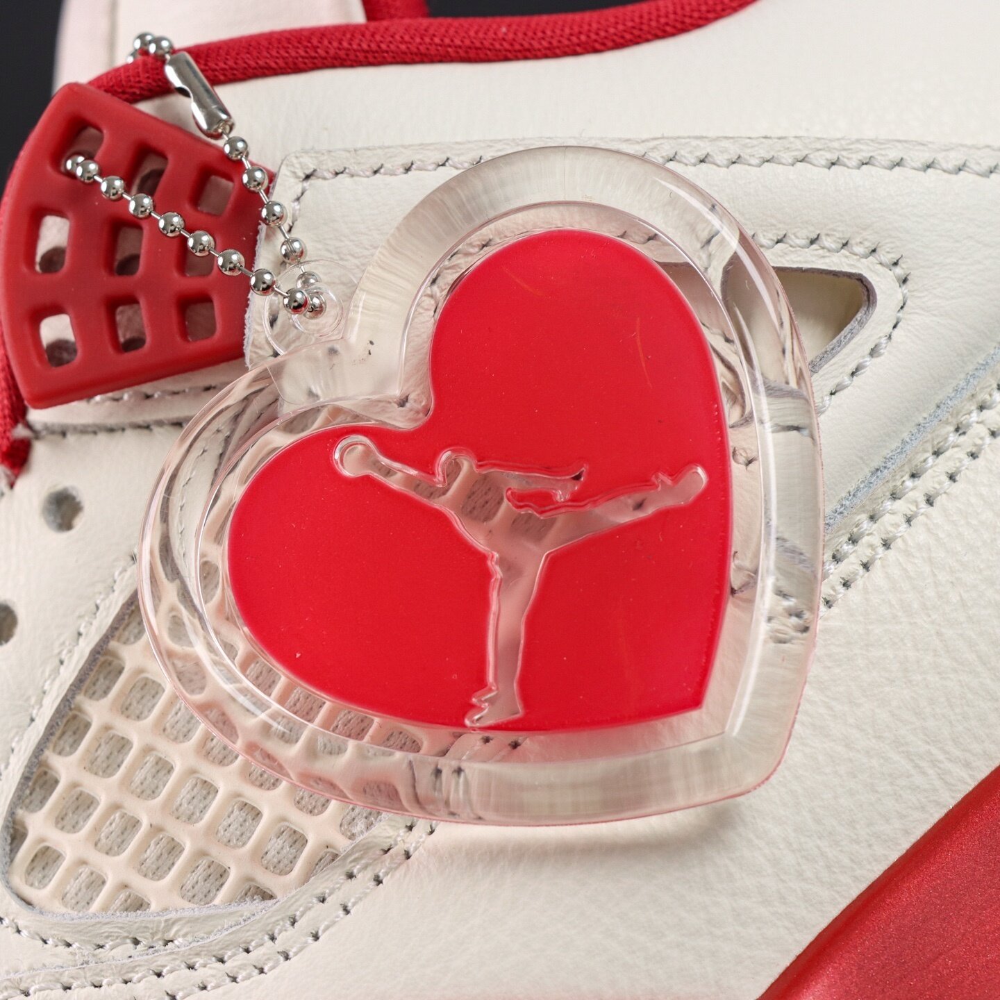 AJ4 Retro Valentine's Day Sierra Red - Image 6