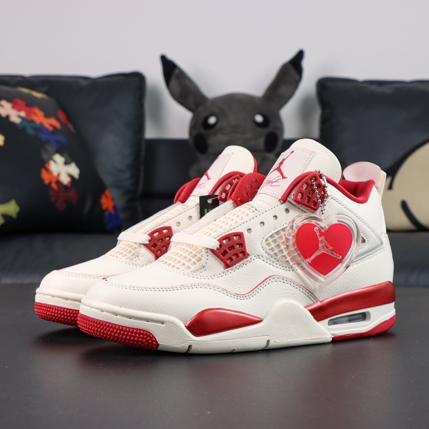 AJ4 Retro Valentine's Day Sierra Red - Image 8