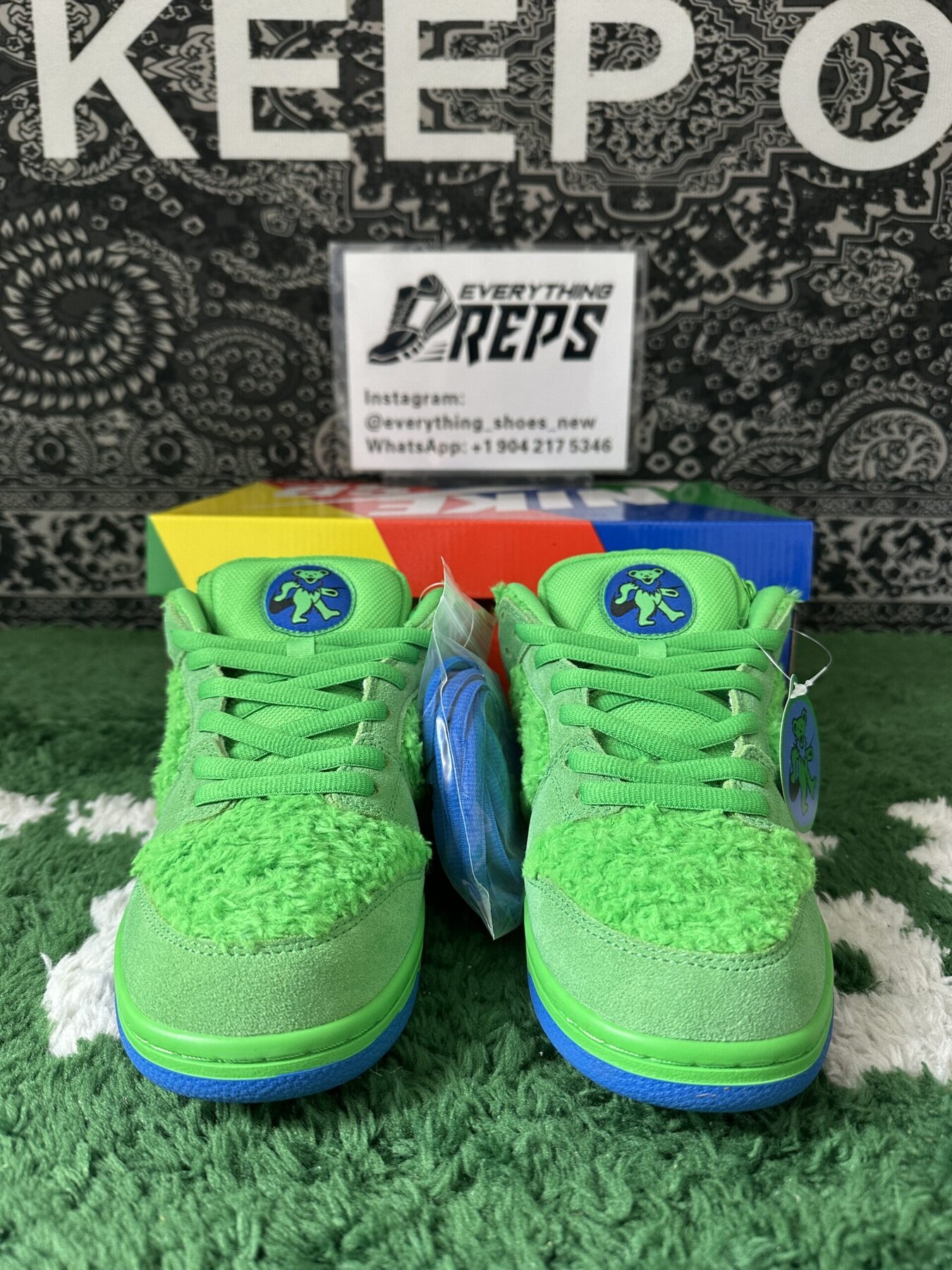 SB Dunk Low Grateful Dead Bears Green - Image 11
