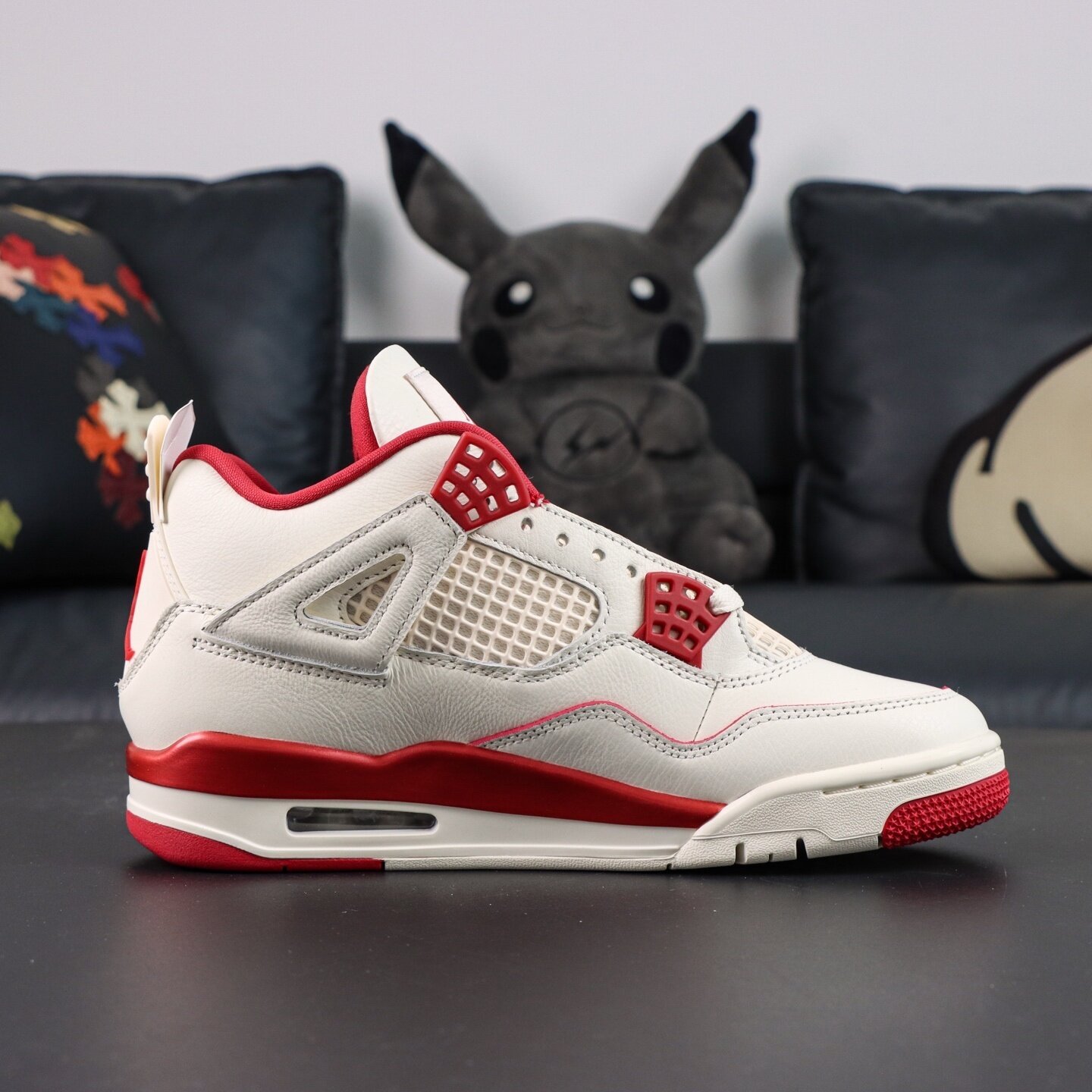 AJ4 Retro Valentine's Day Sierra Red - Image 10