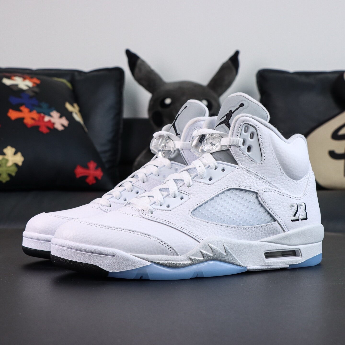 AJ5 Retro White Metallic (2026) - Image 3